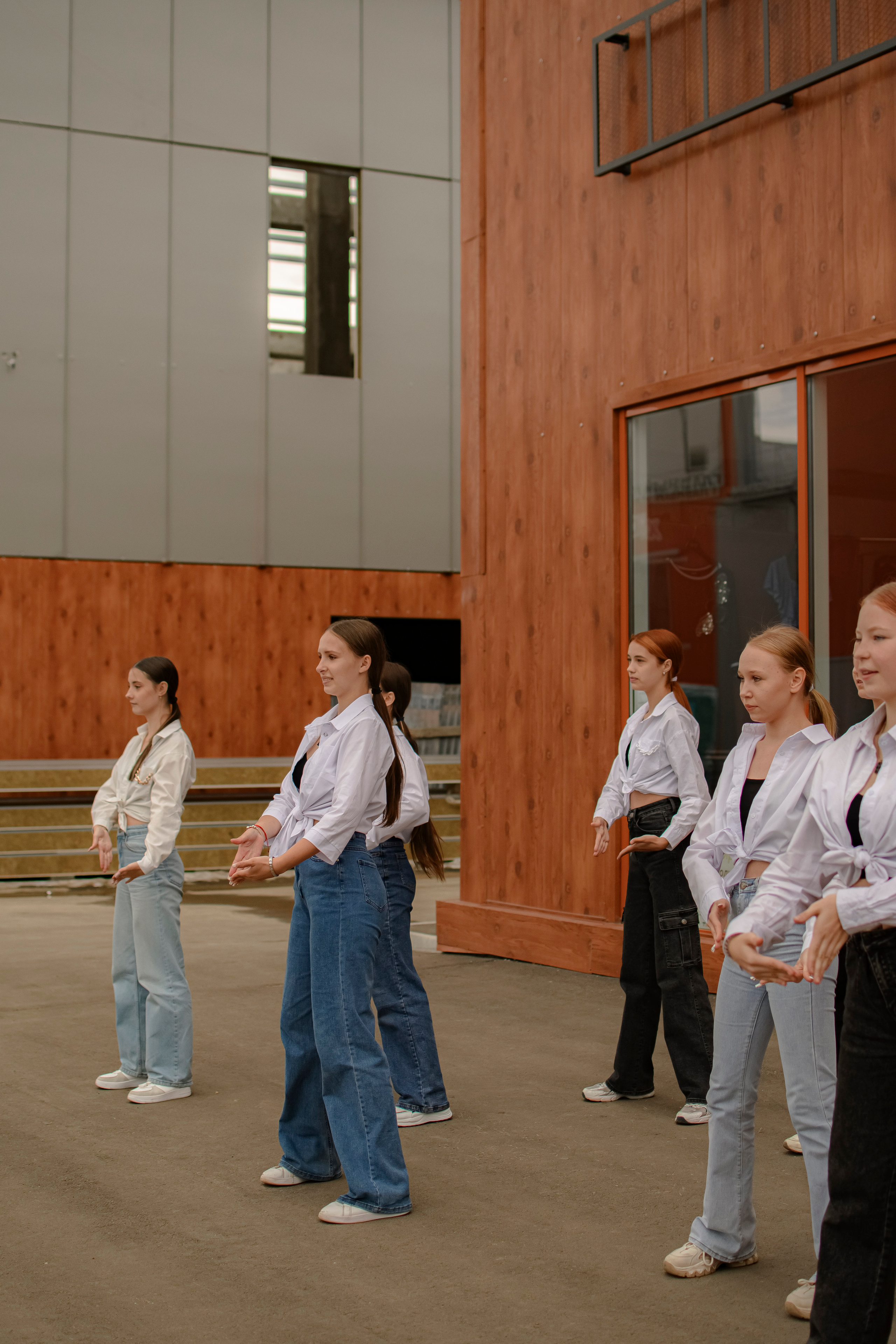 LASHDARK/ HB 3. Photokarish