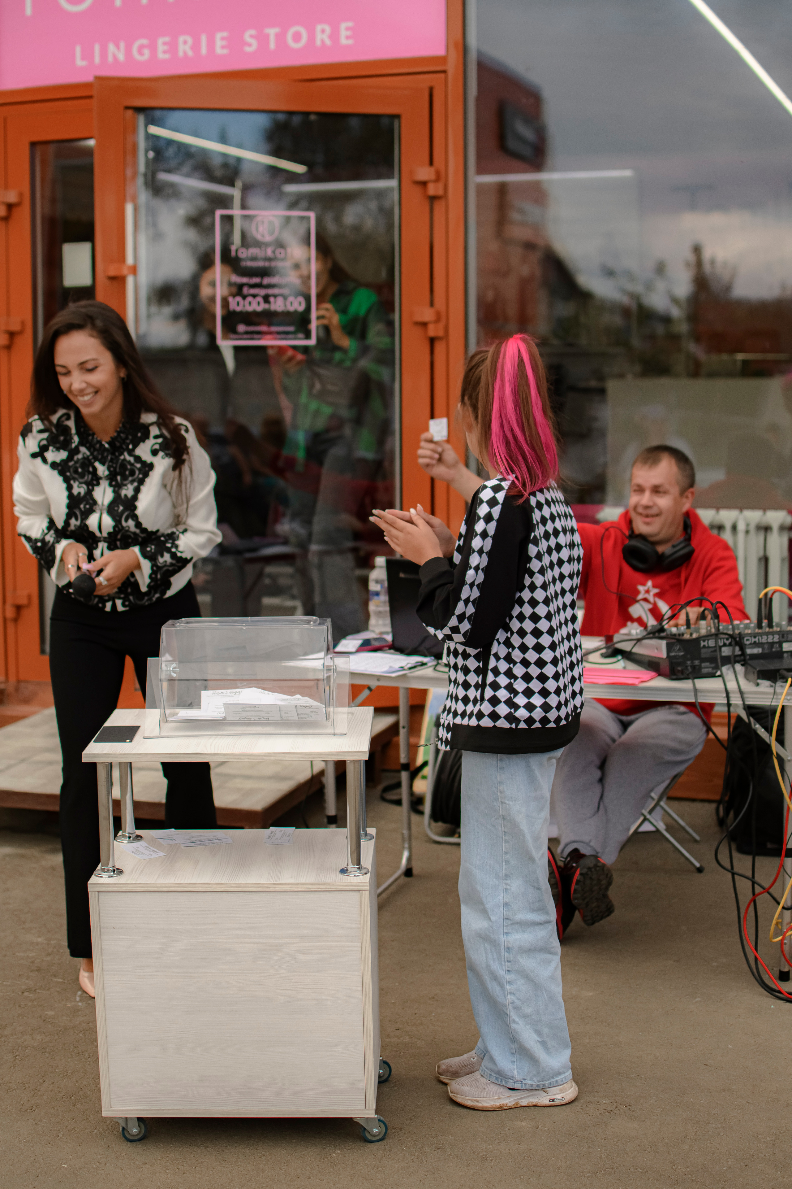 LASHDARK/ HB 3. Photokarish