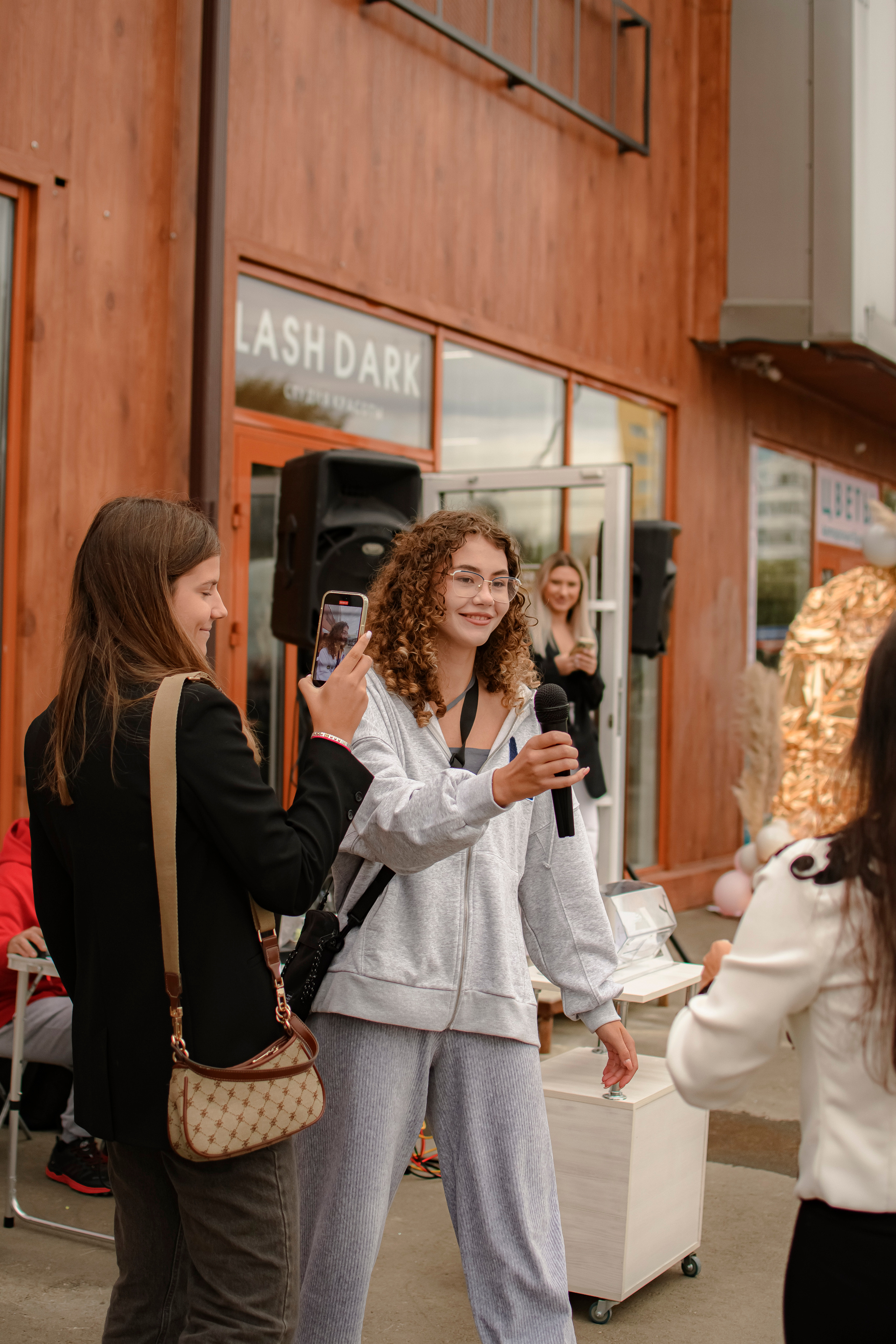 LASHDARK/ HB 3. Photokarish