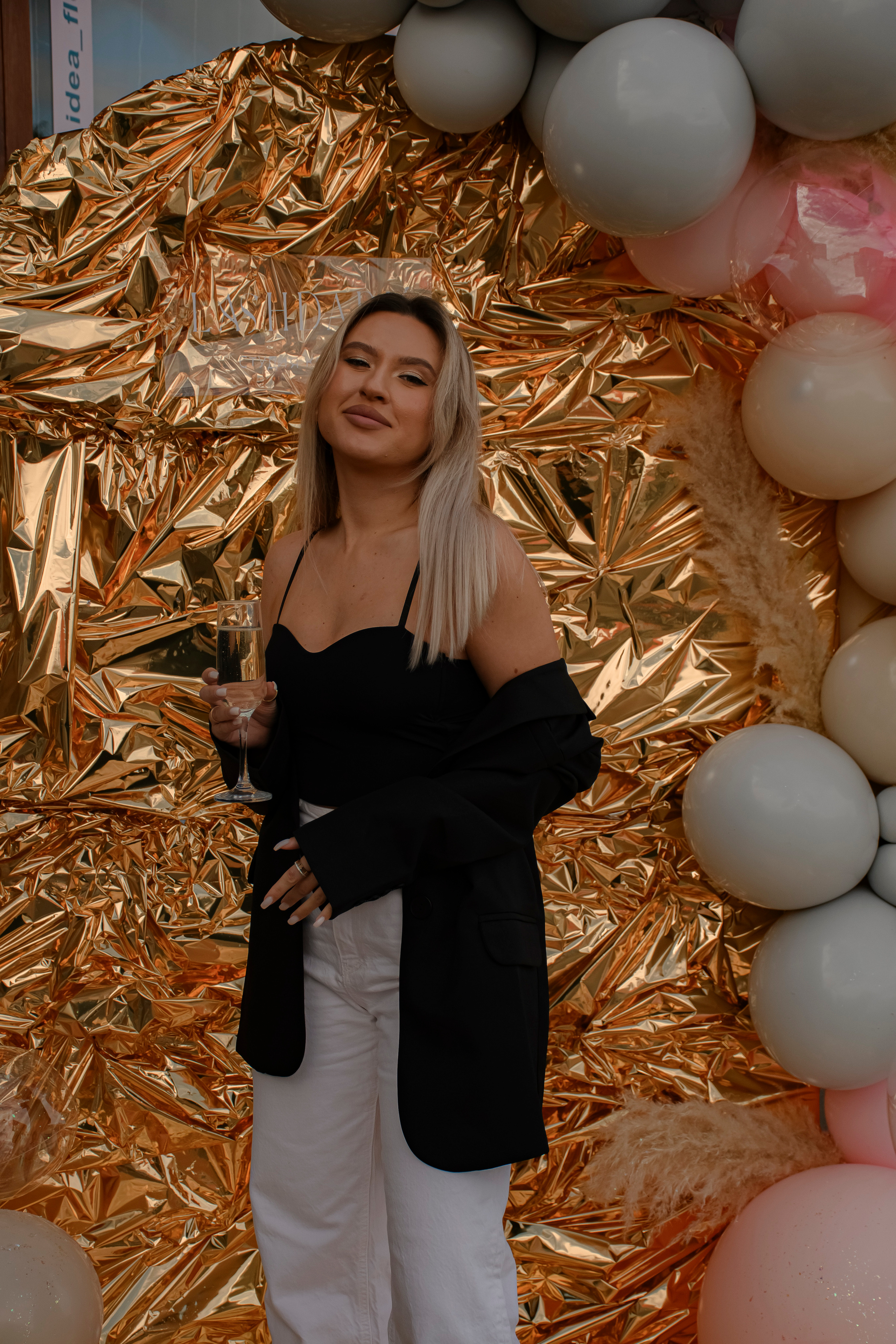 LASHDARK/ HB 3. Photokarish