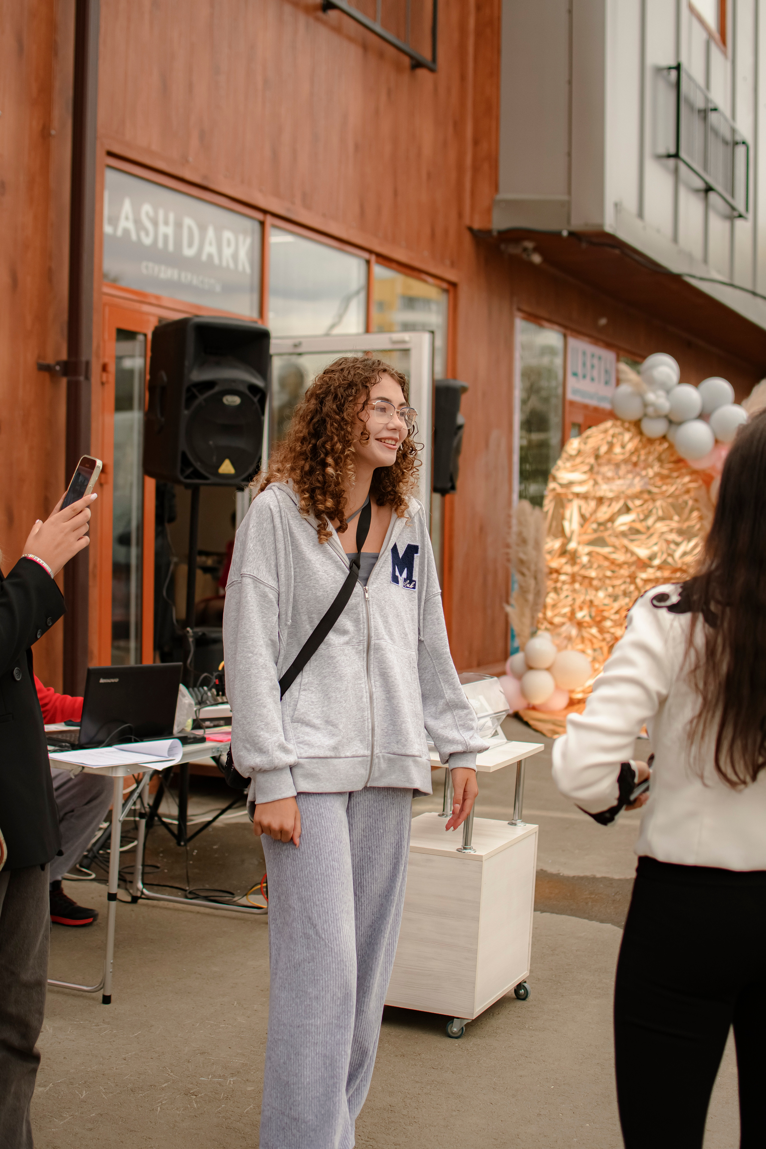 LASHDARK/ HB 3. Photokarish