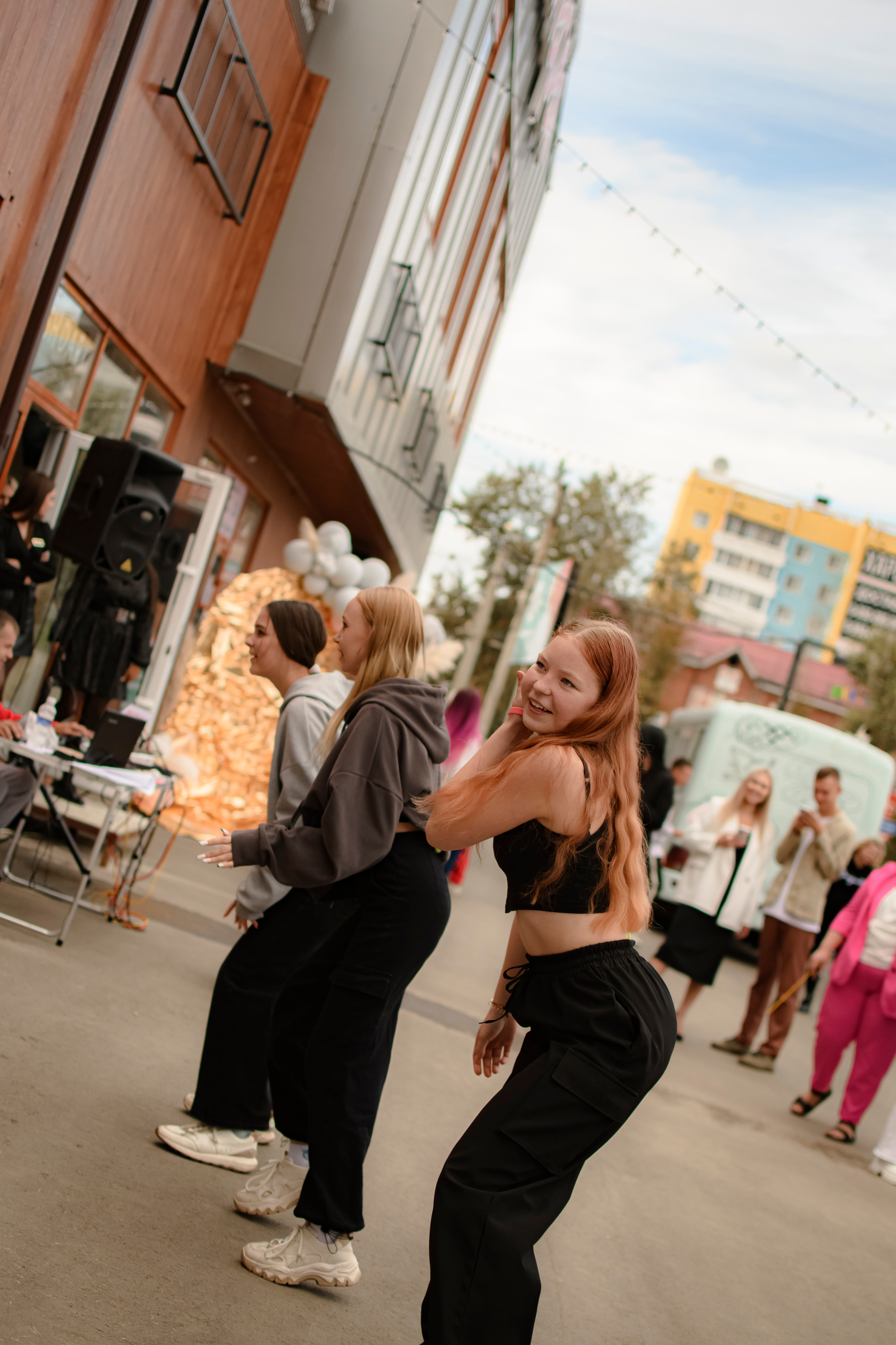 LASHDARK/ HB 3. Photokarish