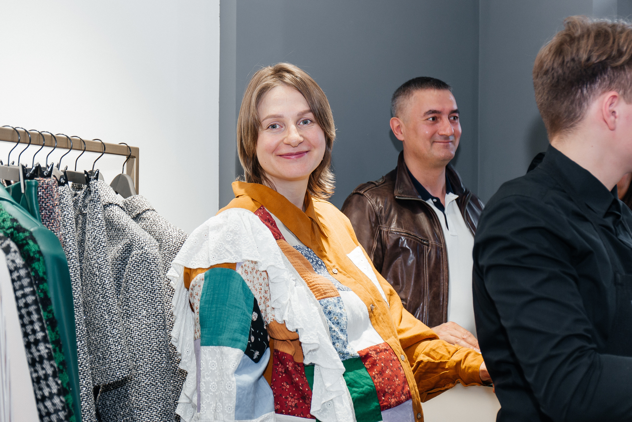 Sample. Для тех, кто не ждёт удачи, а создаёт её. Каждая фотосессия — это твой момент, твой стиль, твой успех. 📸