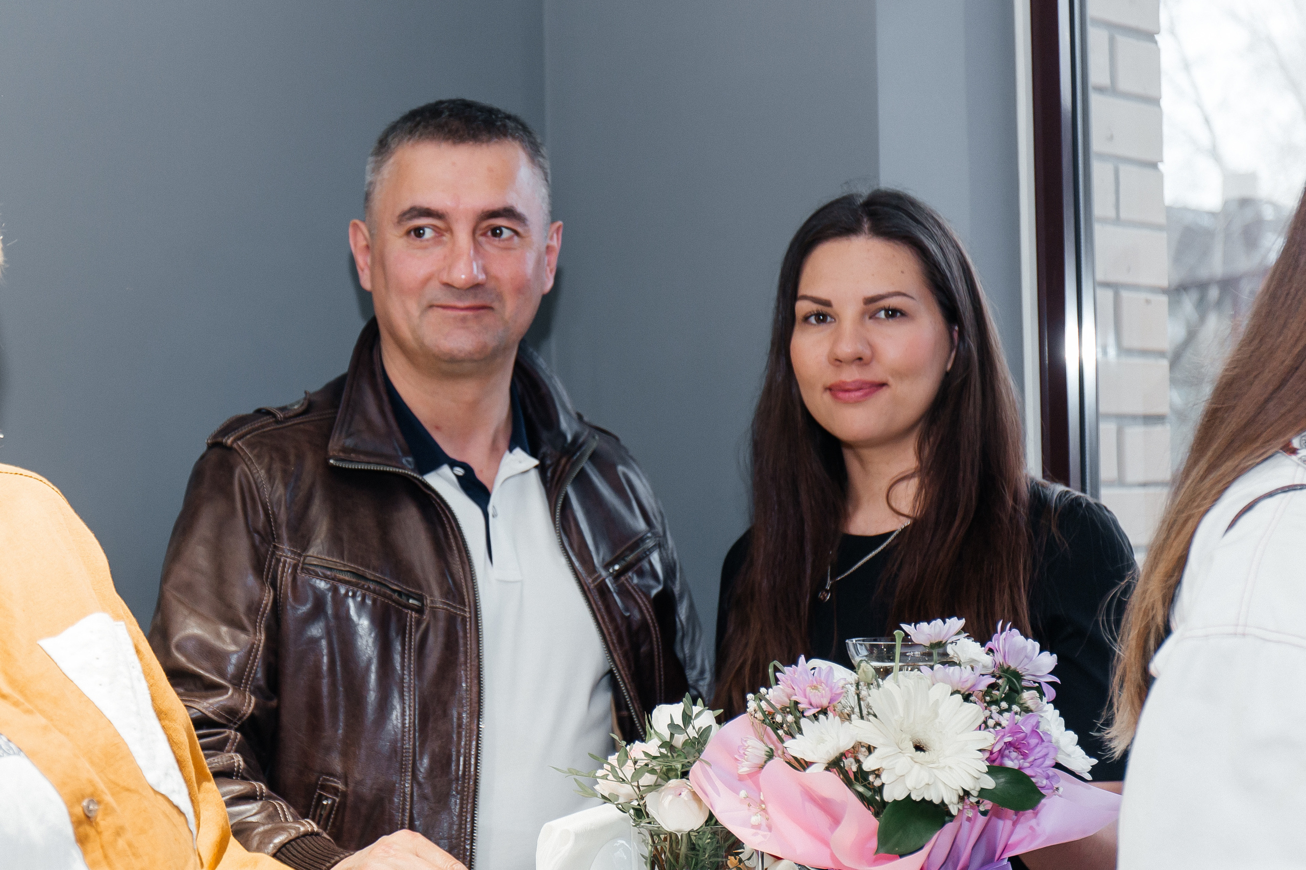 Sample. Для тех, кто не ждёт удачи, а создаёт её. Каждая фотосессия — это твой момент, твой стиль, твой успех. 📸