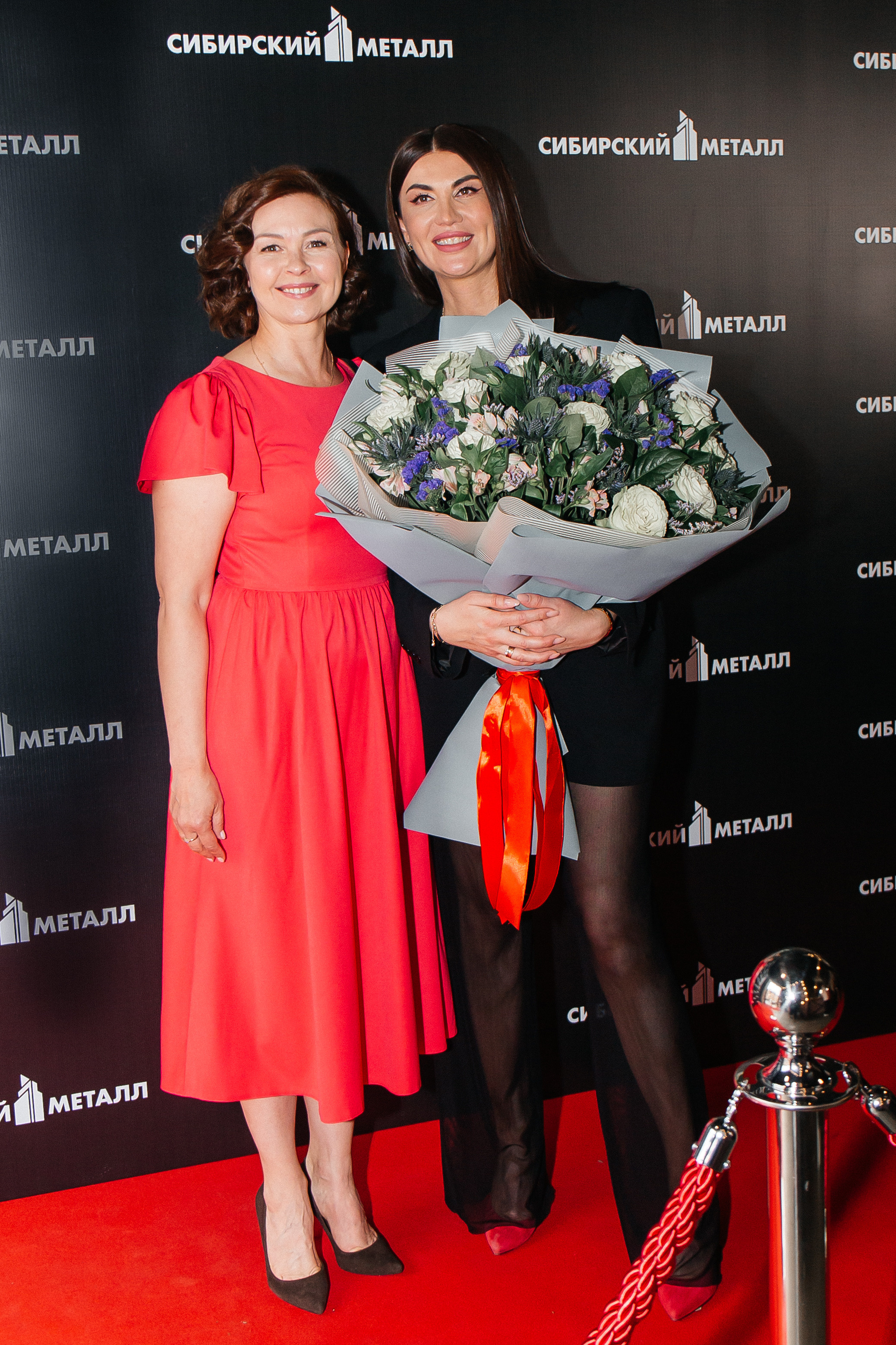 Сибирский металл. Для тех, кто не ждёт удачи, а создаёт её. Каждая фотосессия — это твой момент, твой стиль, твой успех. 📸