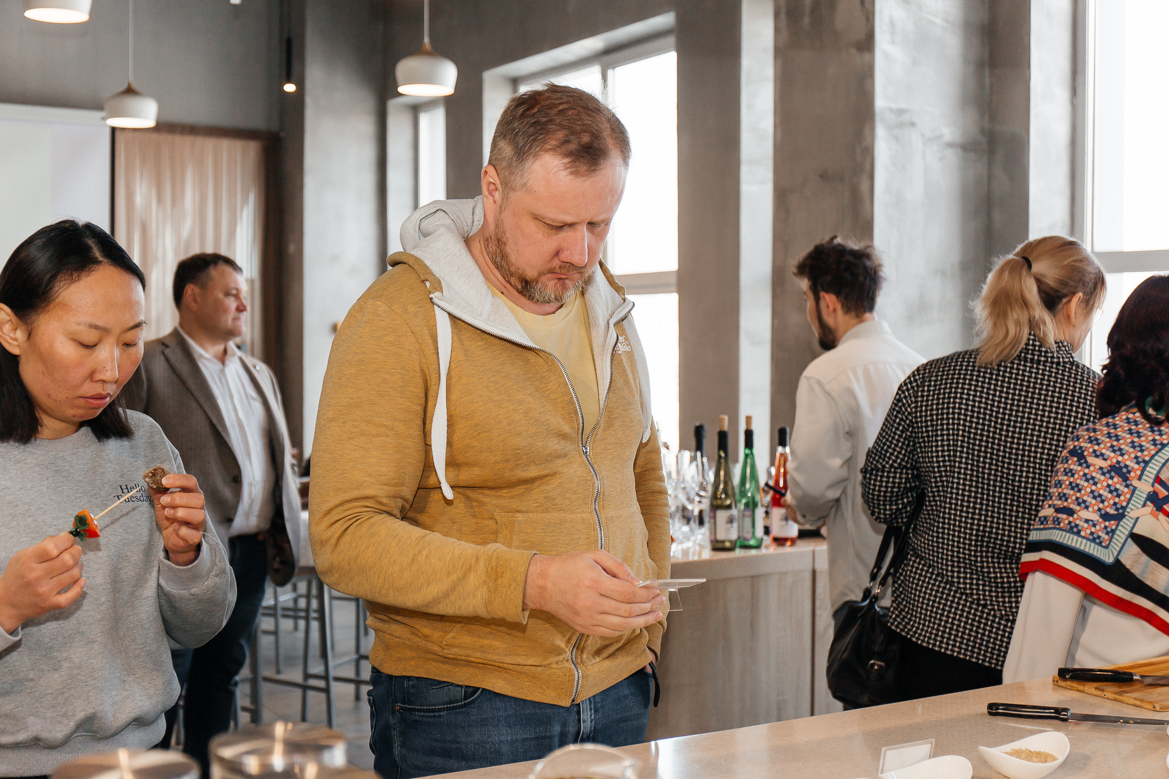 Аннетти. Для тех, кто не ждёт удачи, а создаёт её. Каждая фотосессия — это твой момент, твой стиль, твой успех. 📸