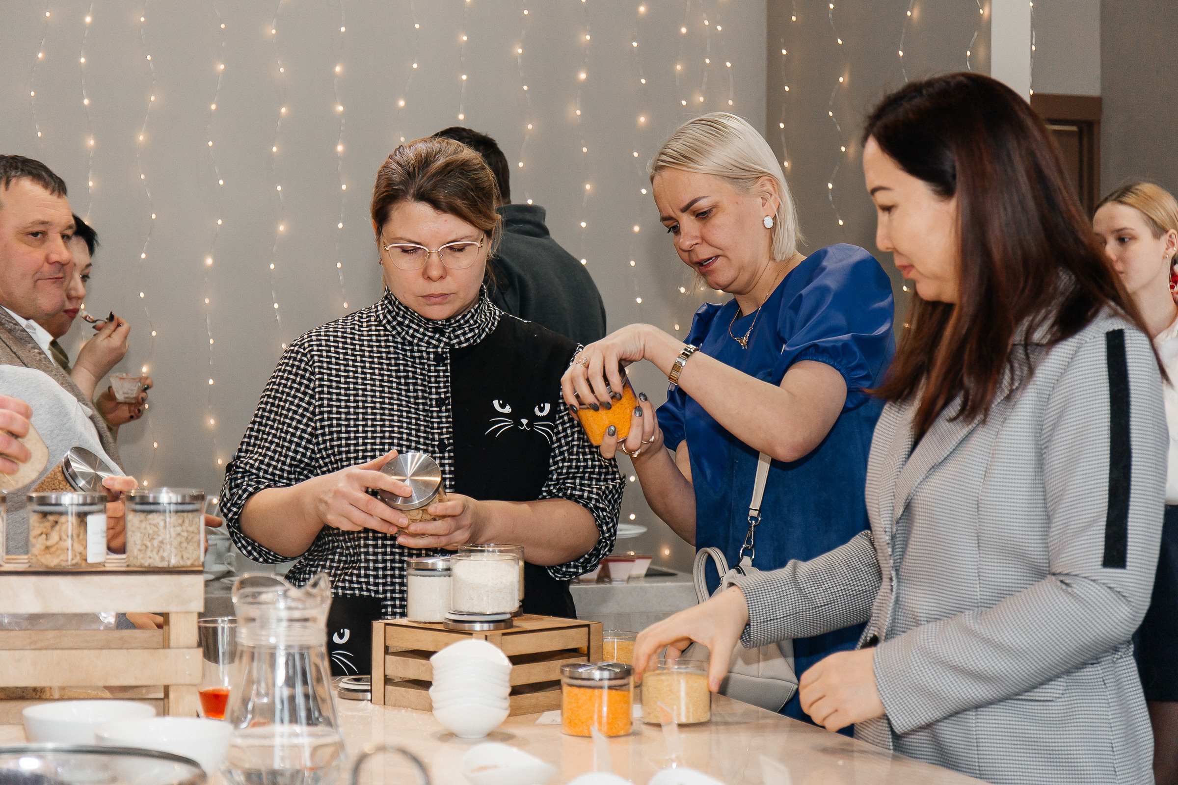 Аннетти. Для тех, кто не ждёт удачи, а создаёт её. Каждая фотосессия — это твой момент, твой стиль, твой успех. 📸
