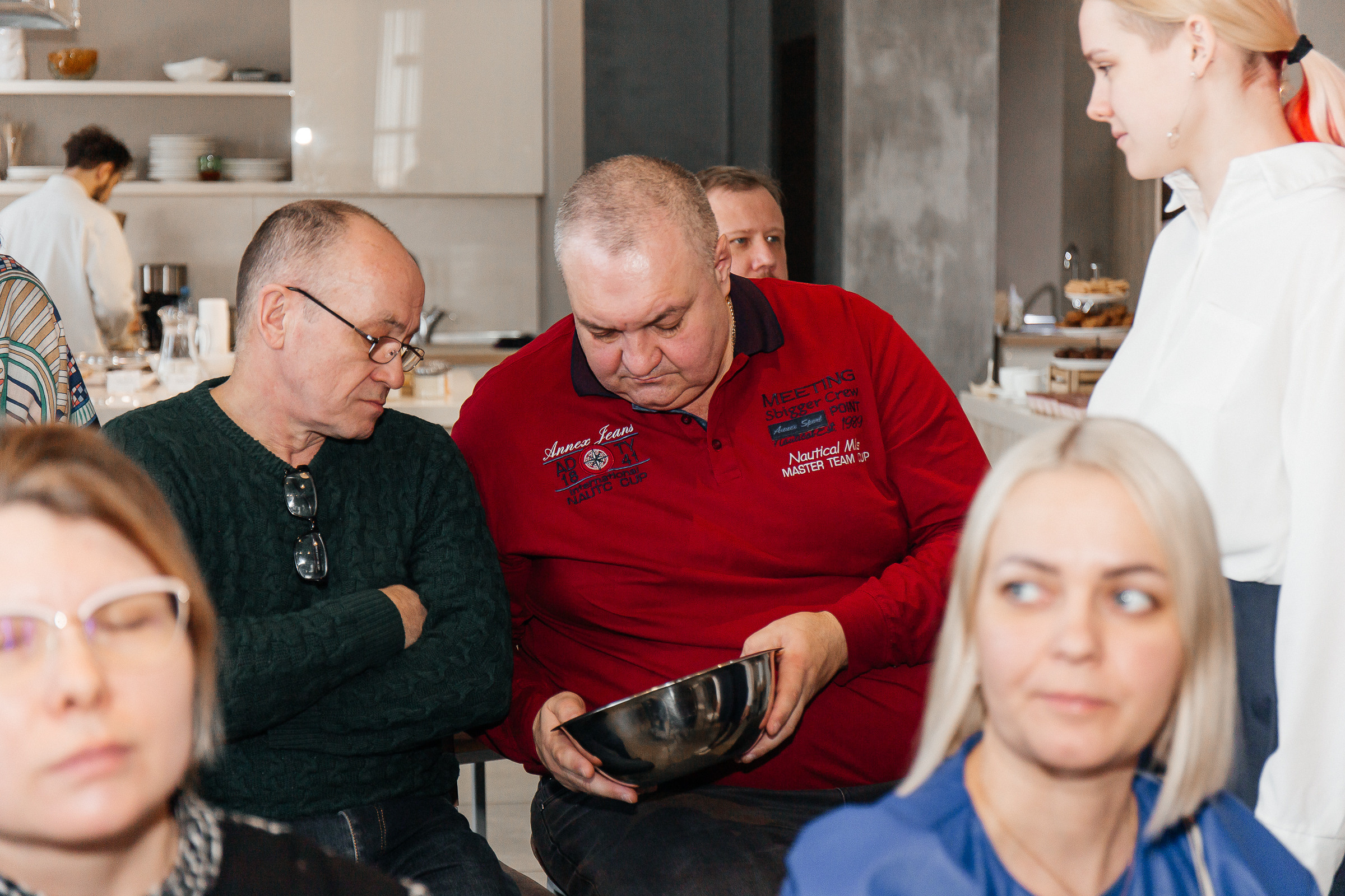 Аннетти. Для тех, кто не ждёт удачи, а создаёт её. Каждая фотосессия — это твой момент, твой стиль, твой успех. 📸