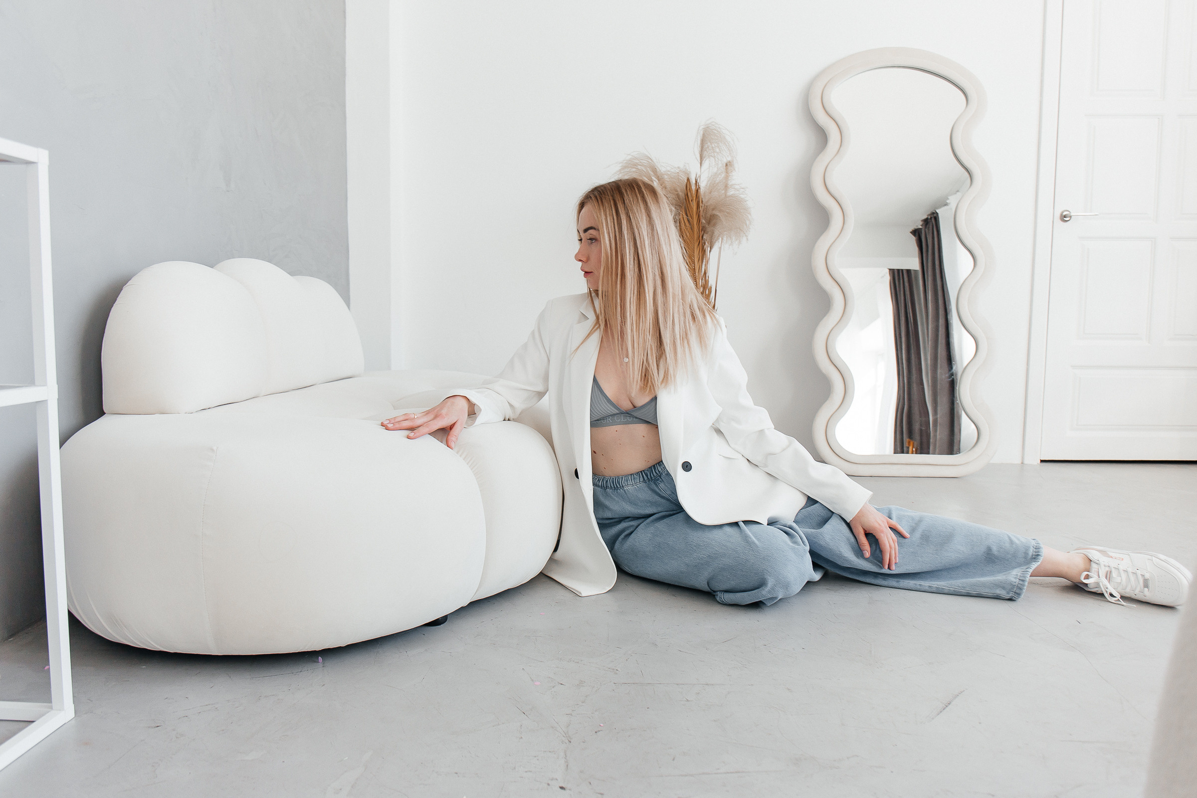 Алёна. Для тех, кто не ждёт удачи, а создаёт её. Каждая фотосессия — это твой момент, твой стиль, твой успех. 📸