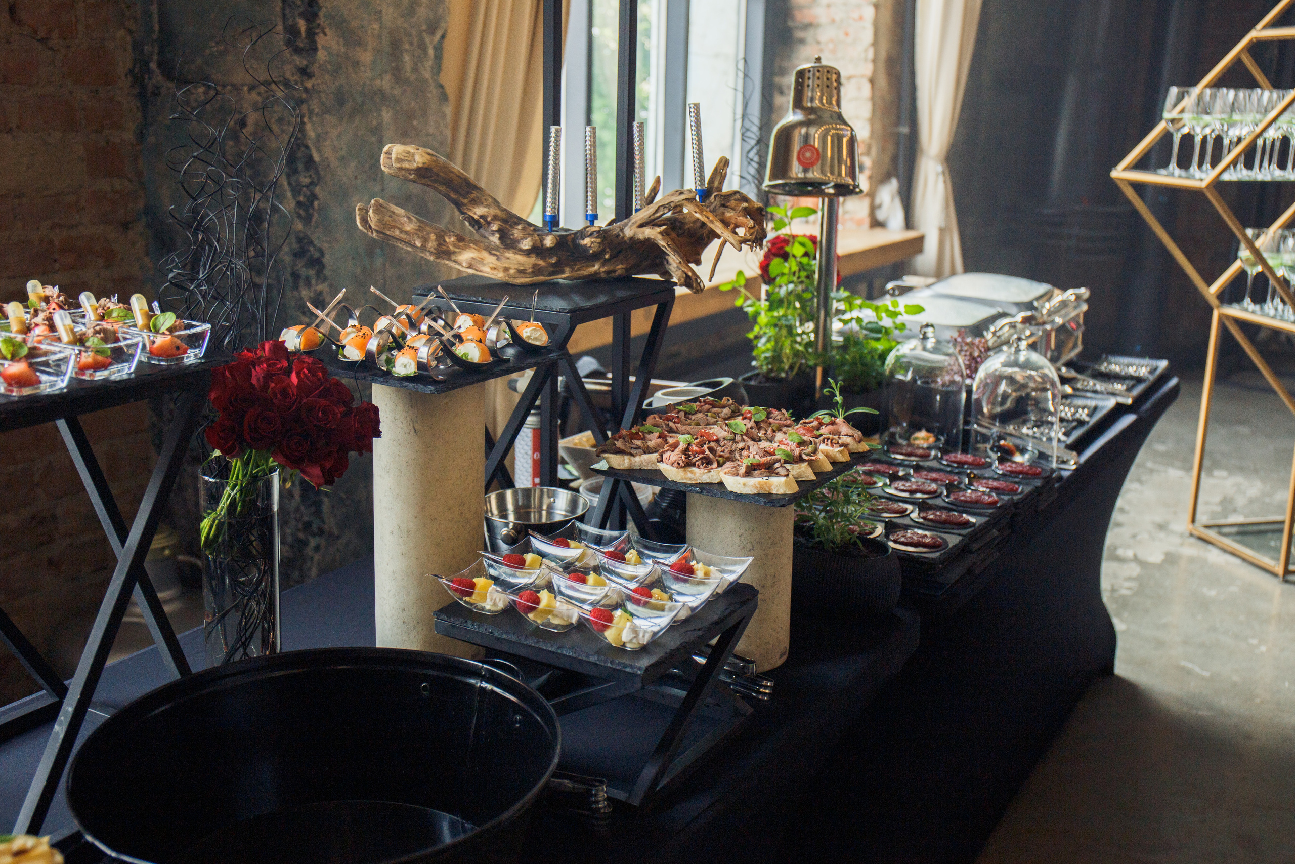 Сибирский металл. Для тех, кто не ждёт удачи, а создаёт её. Каждая фотосессия — это твой момент, твой стиль, твой успех. 📸