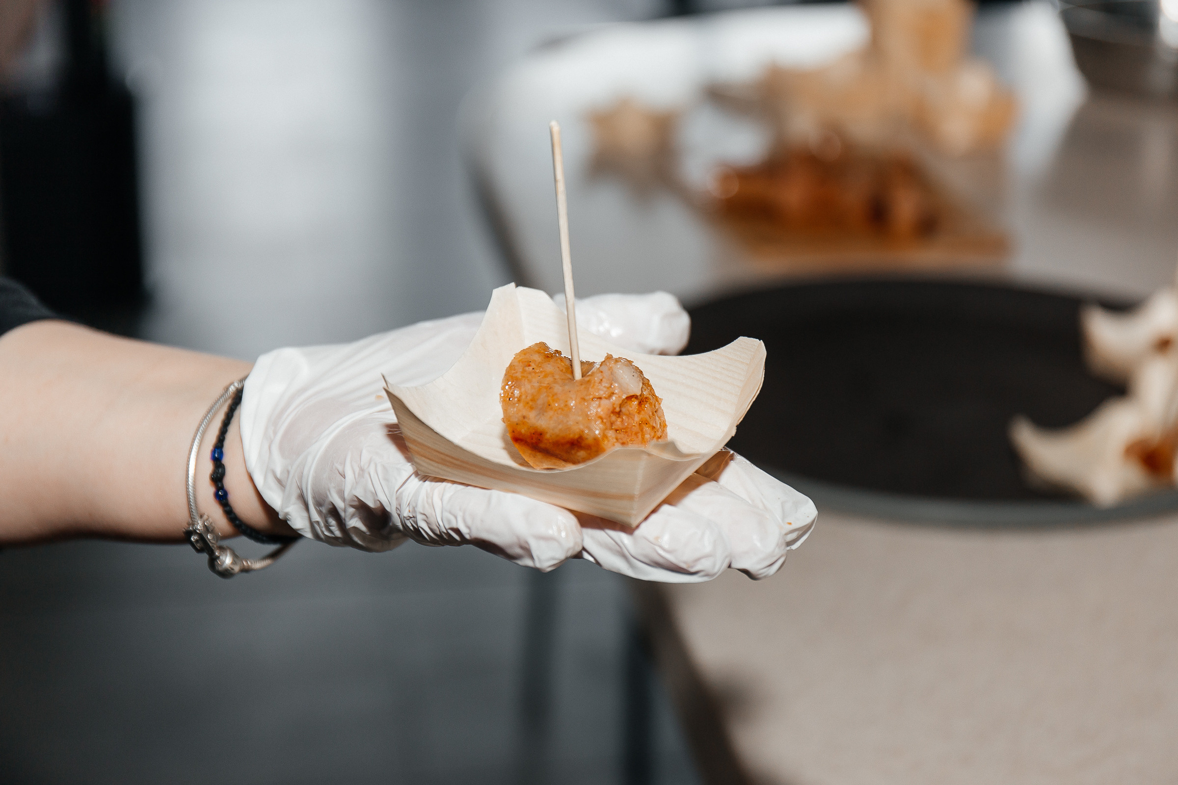 Аннетти. Для тех, кто не ждёт удачи, а создаёт её. Каждая фотосессия — это твой момент, твой стиль, твой успех. 📸