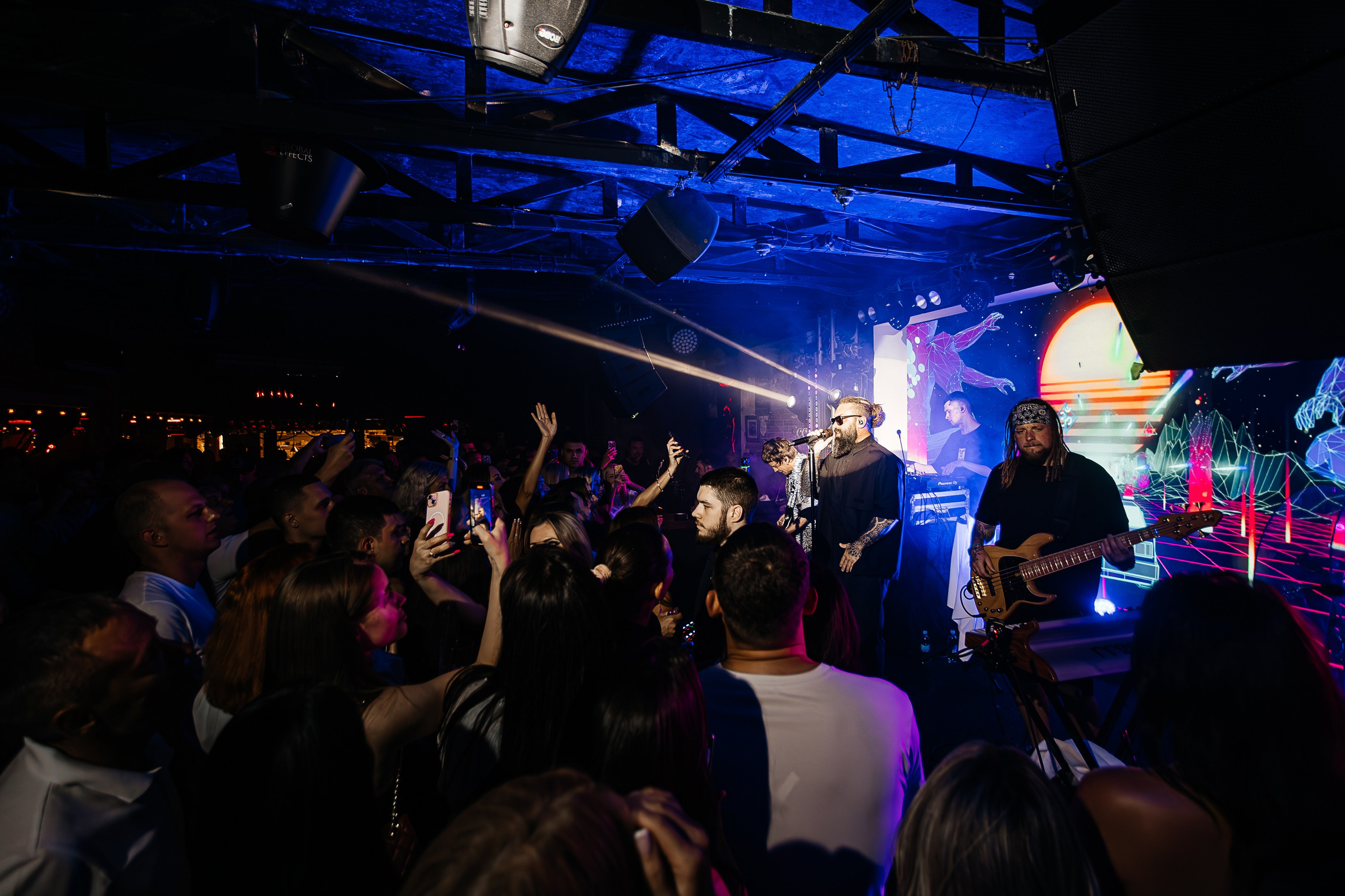 Бурито_Чайка_на_пляже_Ялта 23.08.2024. Аминов Руслан | Фотограф