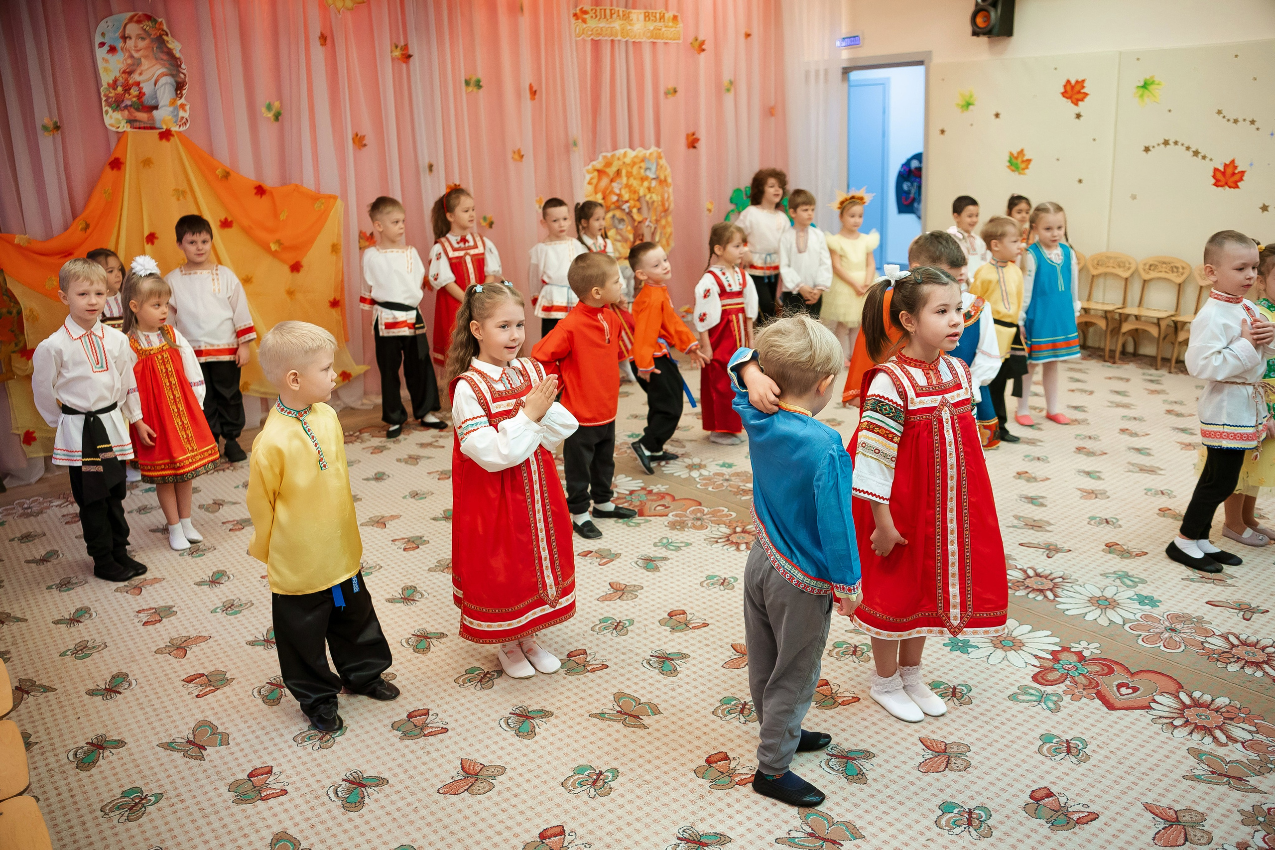 Осенний утренник. Семейный и детский фотограф в Москве Александра Мак