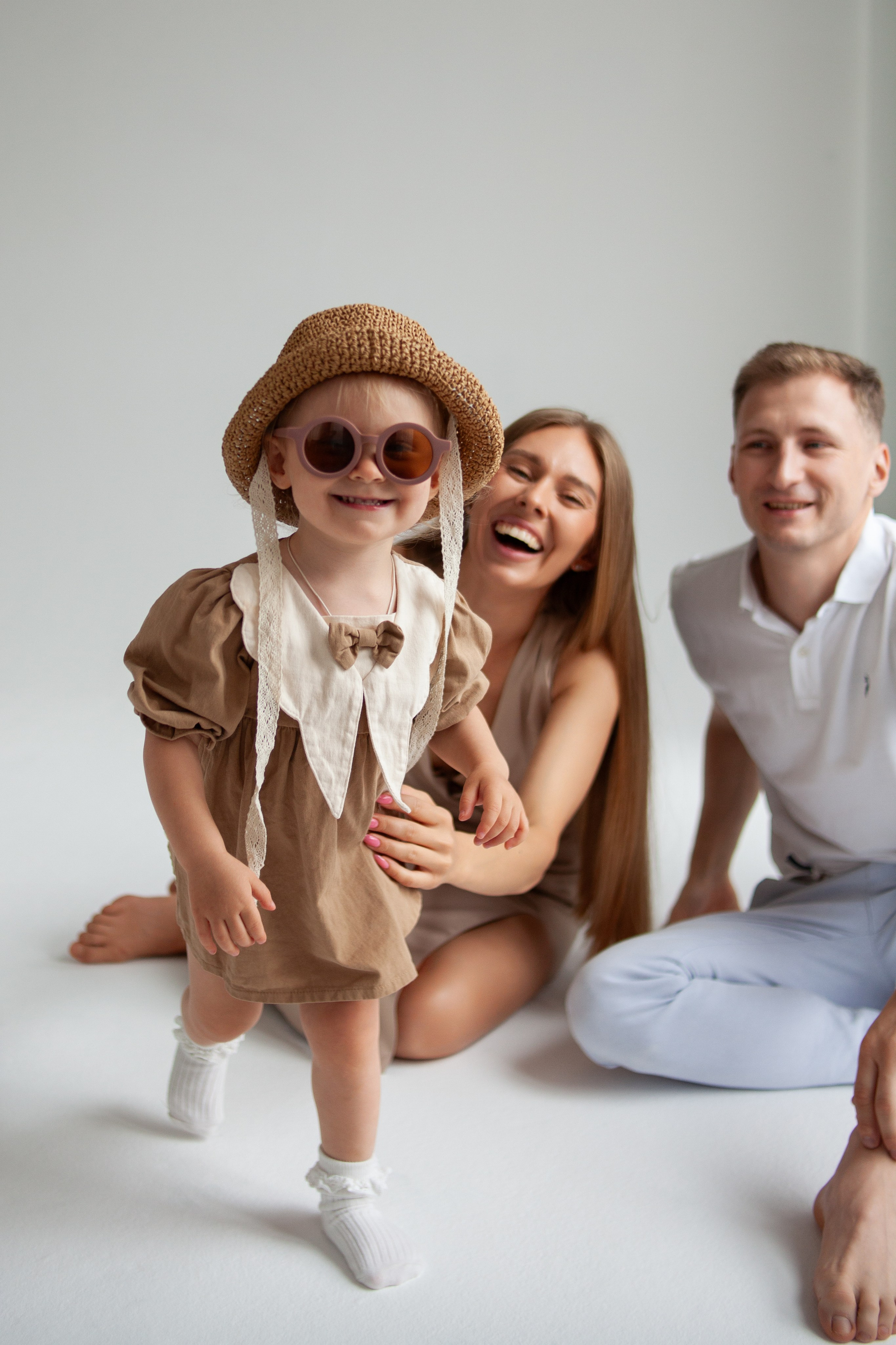 Варя и родители. Семейный фотограф Гульцовская Екатерина