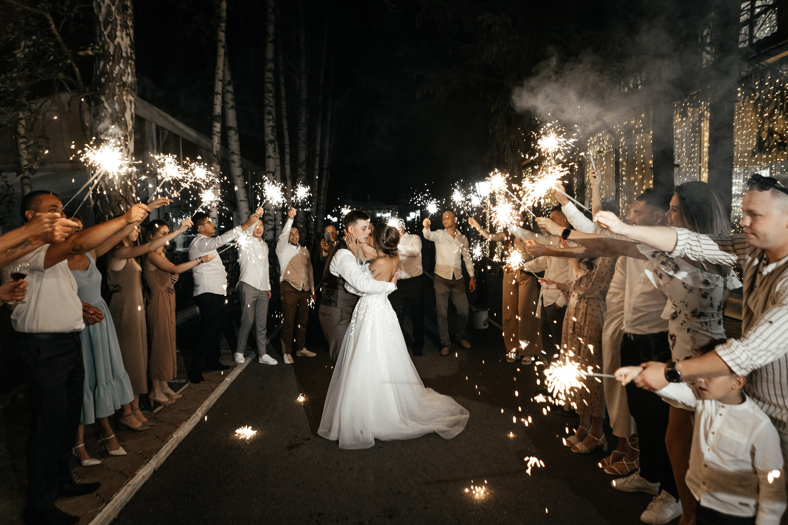 Свадебный фотограф Уфа — Руслан ГабдлисламовЖивые эмоции, красивые кадры, воспоминания на всю жизнь.Работаю по всей Республике Башкортоста. Свадебный фотограф Уфа Руслан Габдлисламов