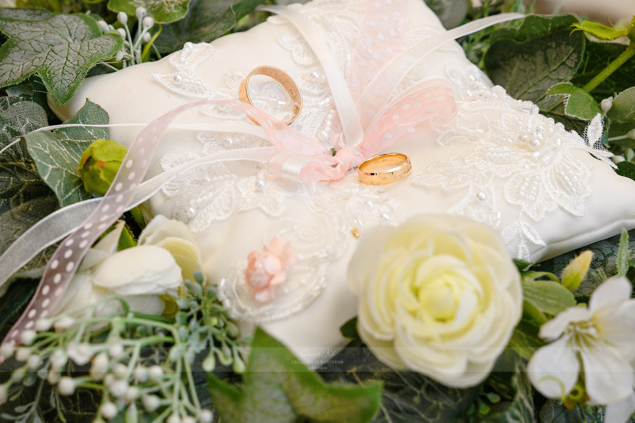 Свадебная фотосессия С&А на Садовой, 19. Свадебный, семейный и event фотограф в Новосибирске и Новосибирской области Саша Кё