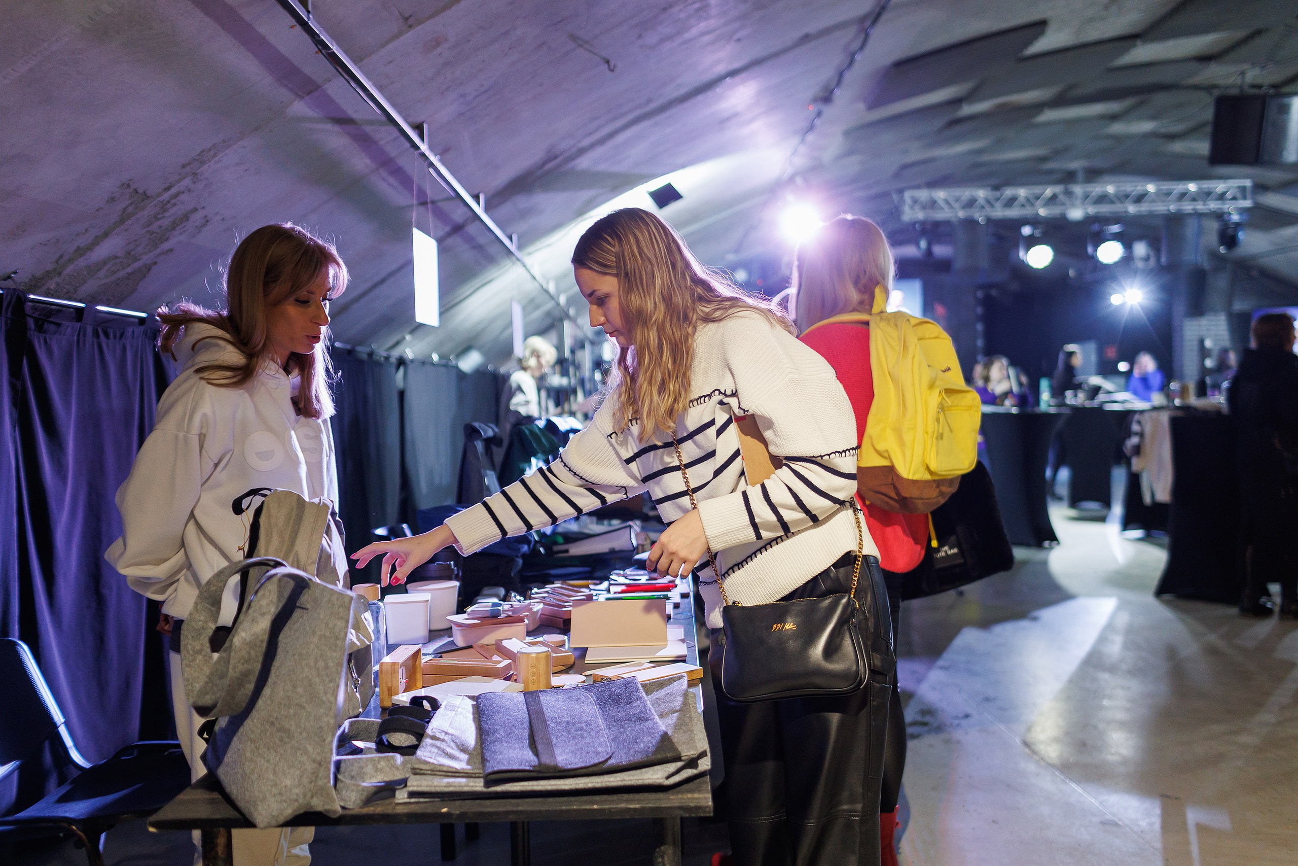 Репортажная фотосъемка мероприятия. Профессиональный фотограф в Новосибирске