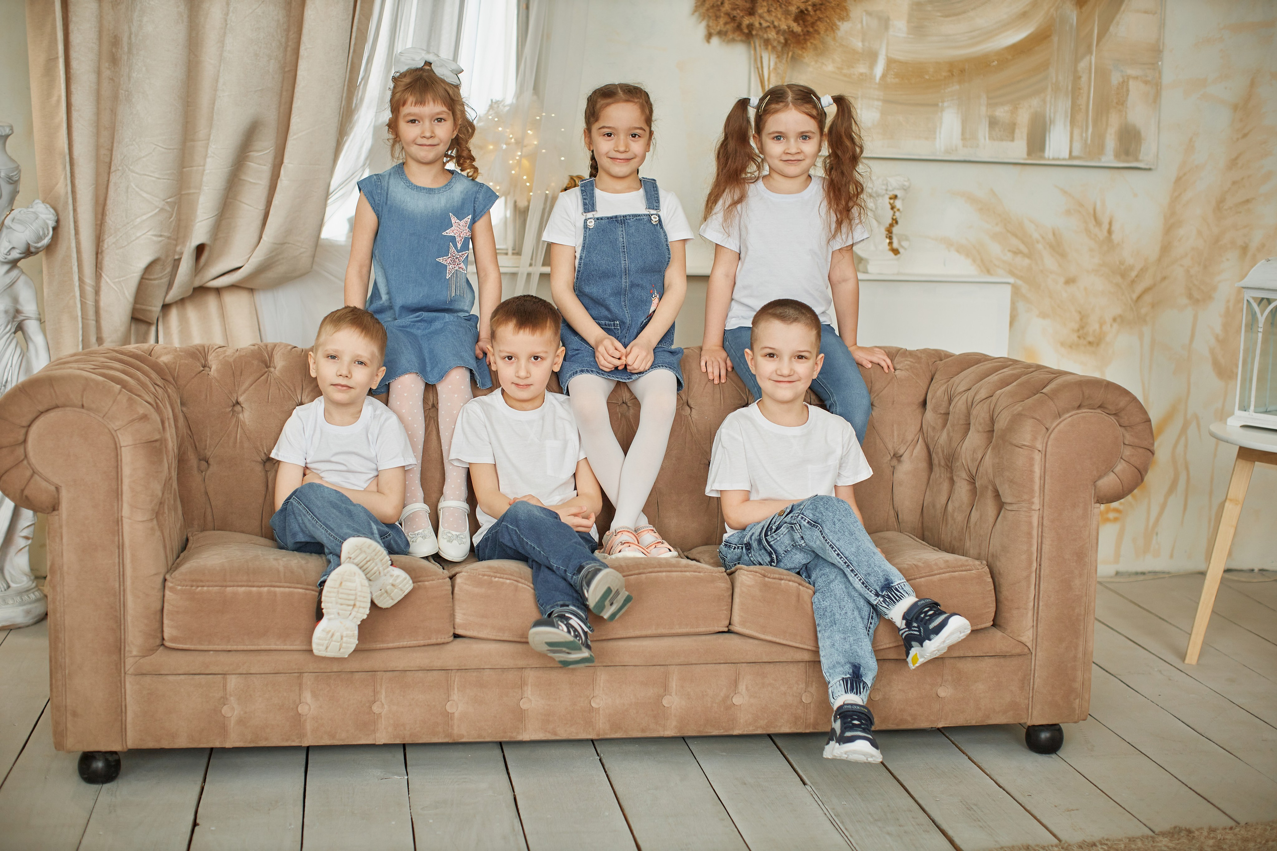 Групповые. Выпускные альбомы в городе Курган для всех