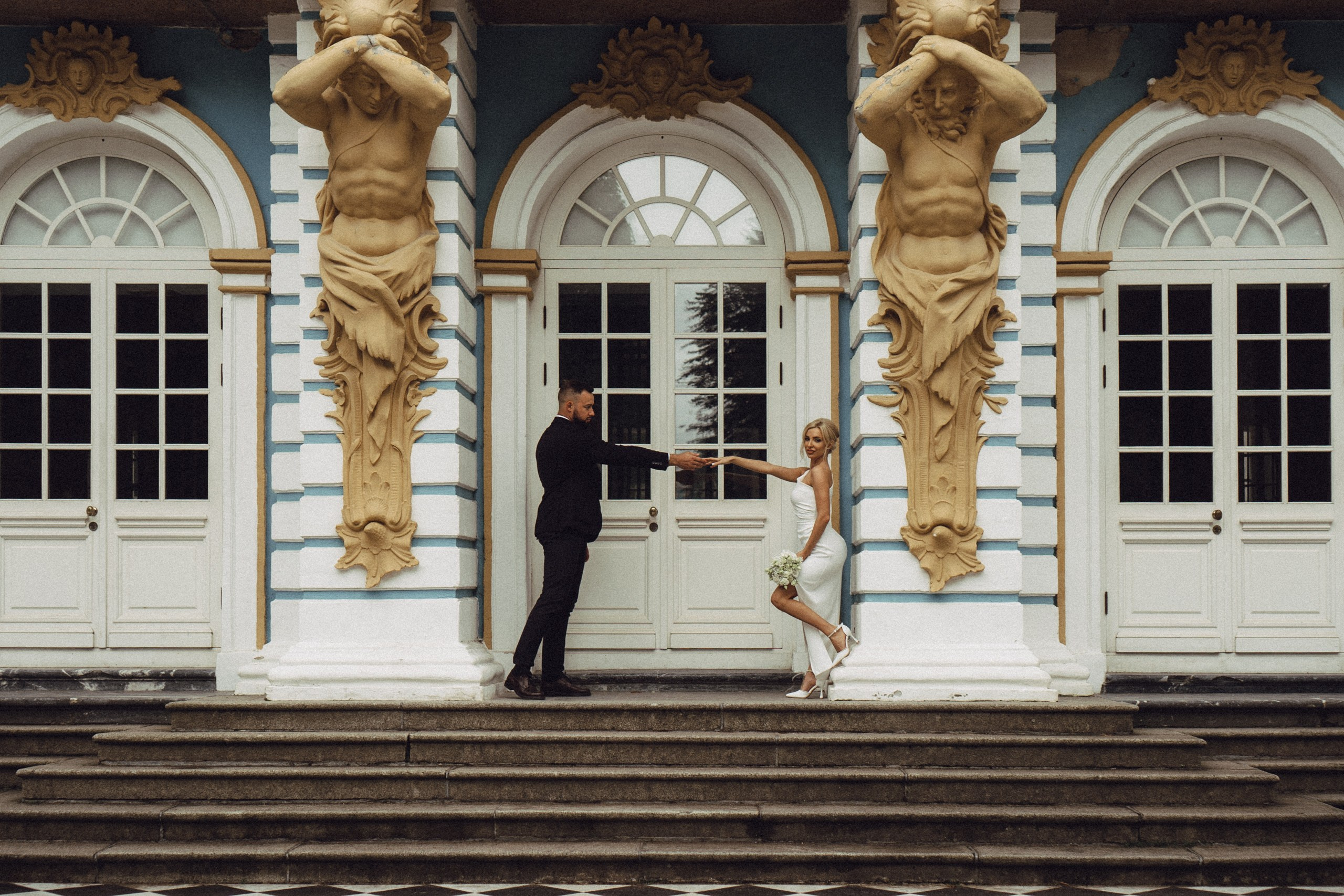 СВАДЕБНАЯ ИСТОРИЯ В ГОРОДЕ ПУШКИН ВОЗЛЕ ЕКАТЕРИНИНСКОГО ДВОРЦА И В ПАРКЕ. Профессиональный фотограф, Санкт-Петербург — Виктория Богомолова