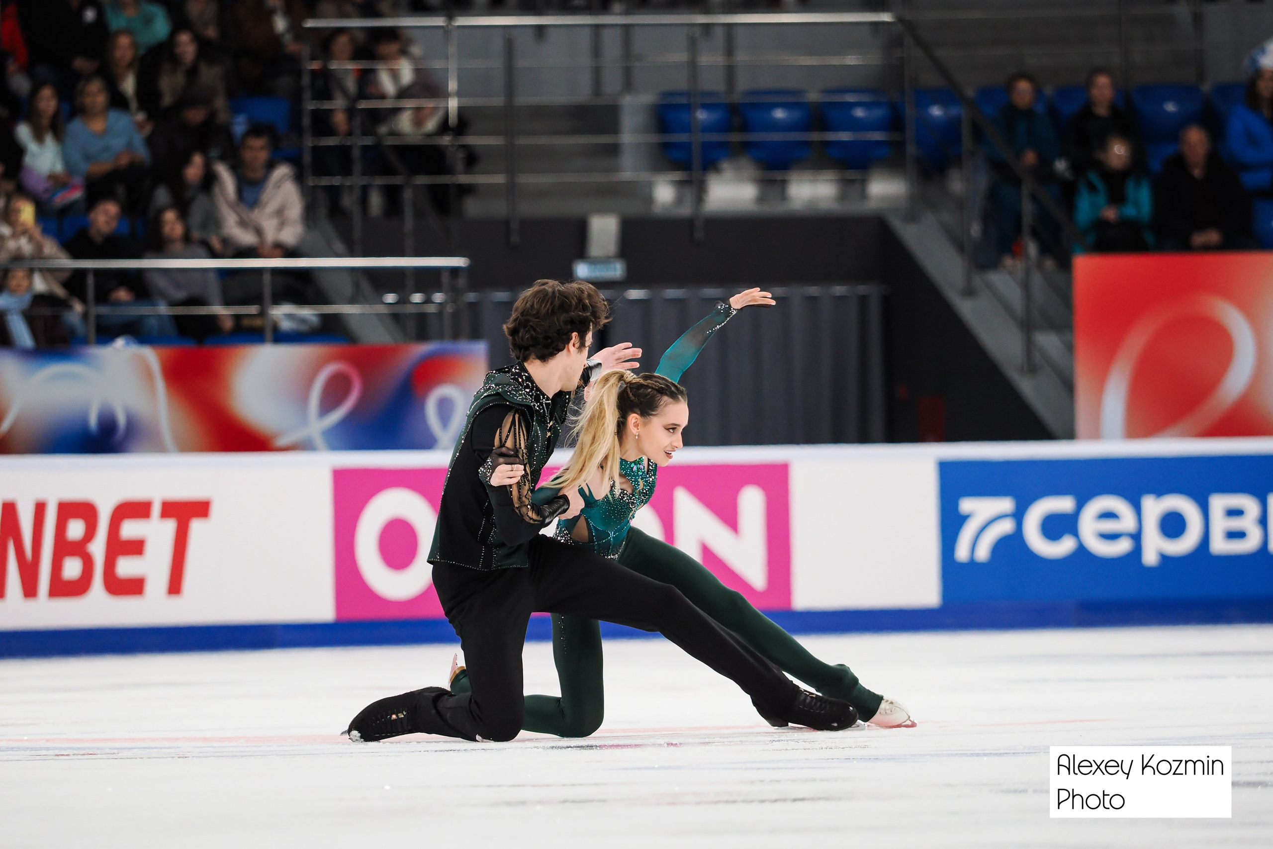 Гран-при России по фигурному катанию. Репортажный фотограф Алексей Козьмин