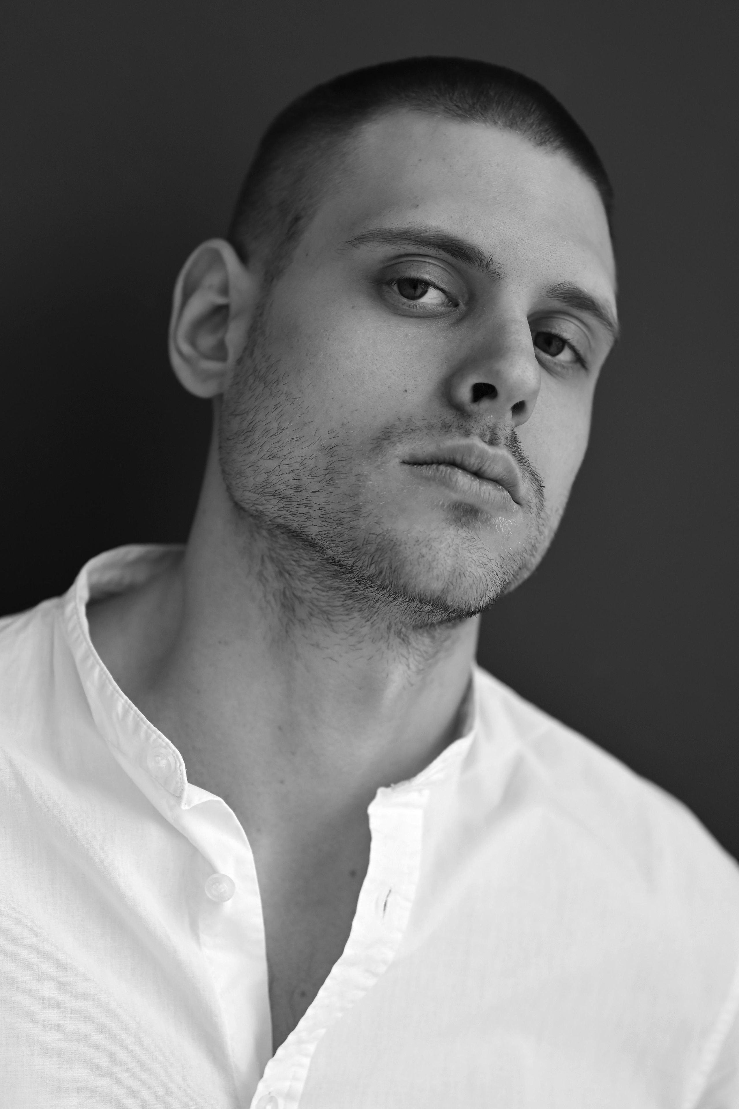 Ярослав. Портретный и мужской фотограф в Новосибирске