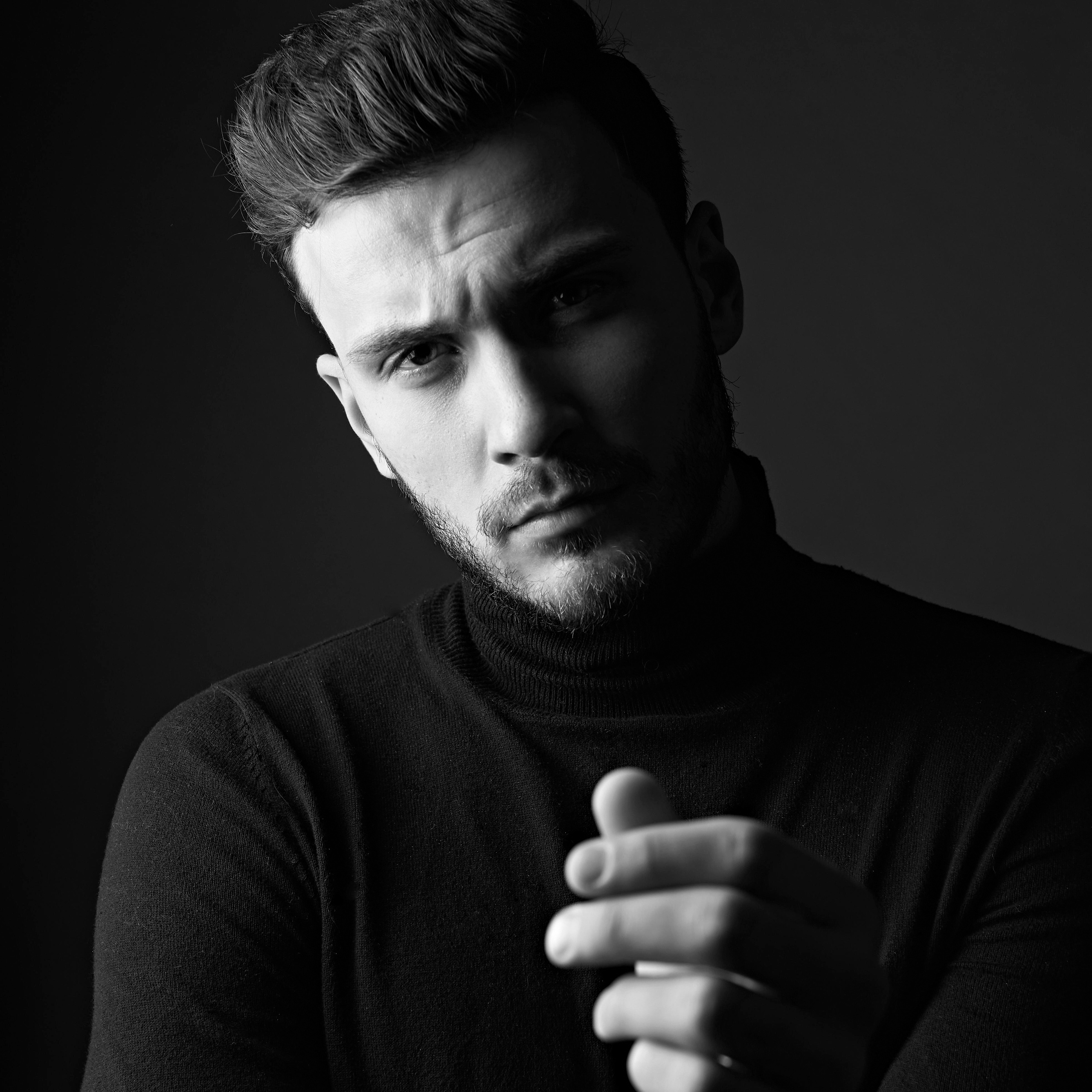 Глеб. Портретный и мужской фотограф в Новосибирске