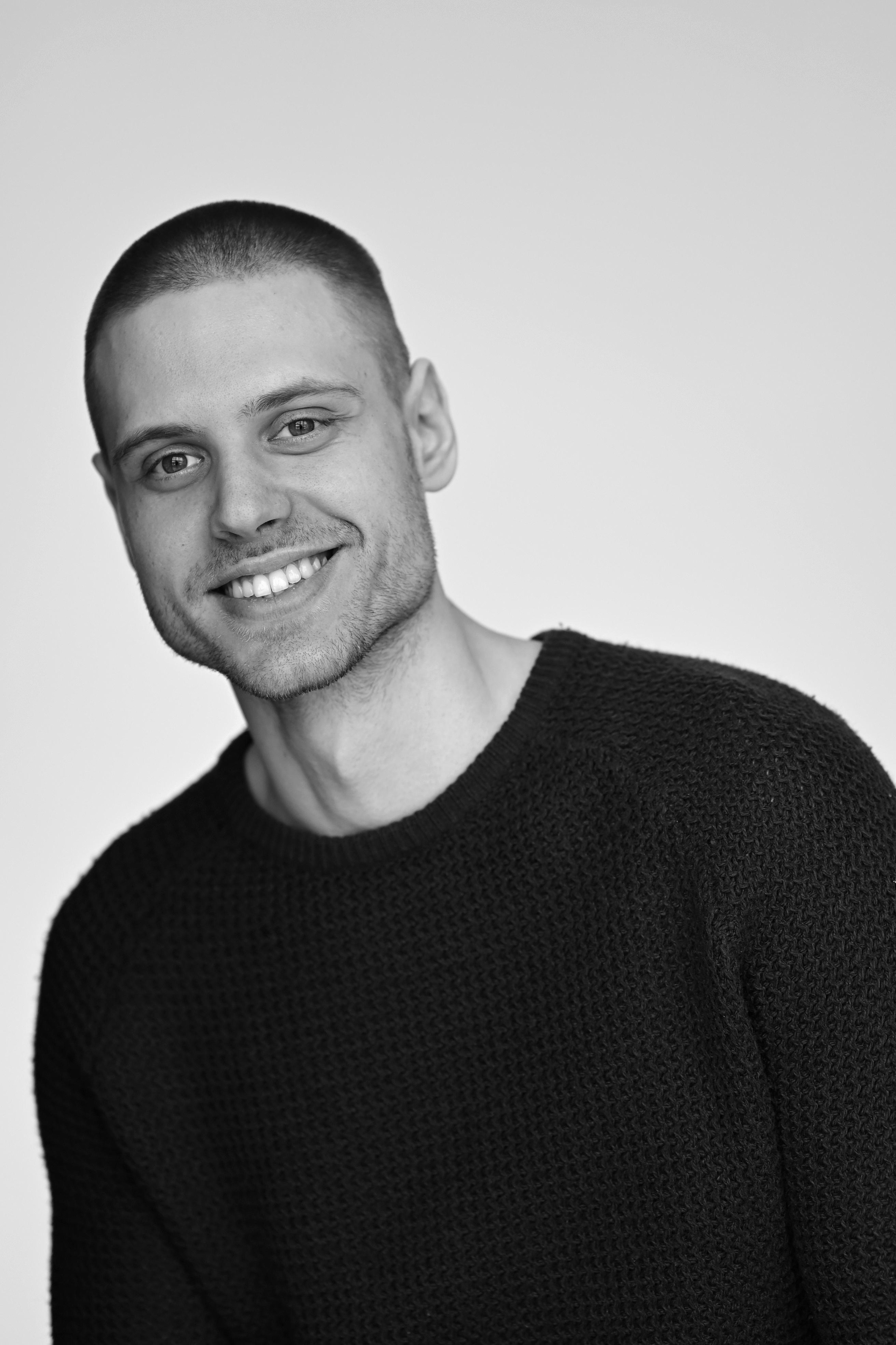 Ярослав. Портретный и мужской фотограф в Новосибирске