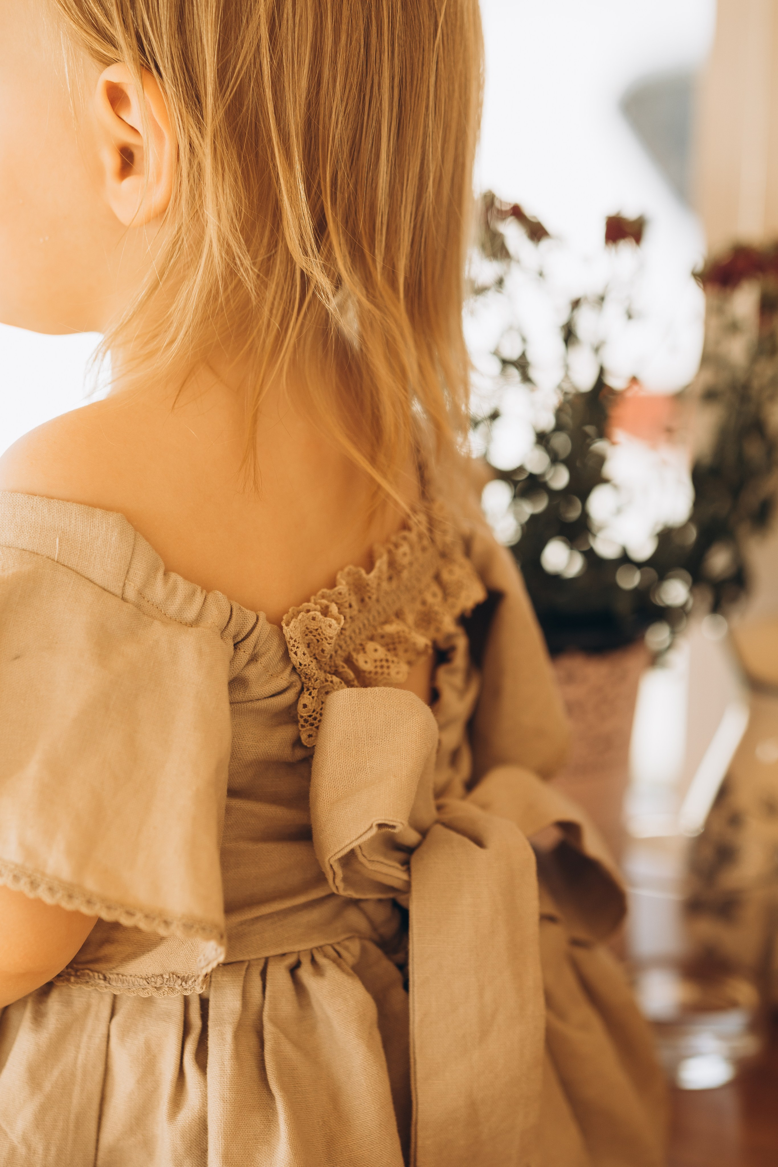 Оля и Мирослава Беседка. Семейный фотограф в Москве Виктория Ястребинская