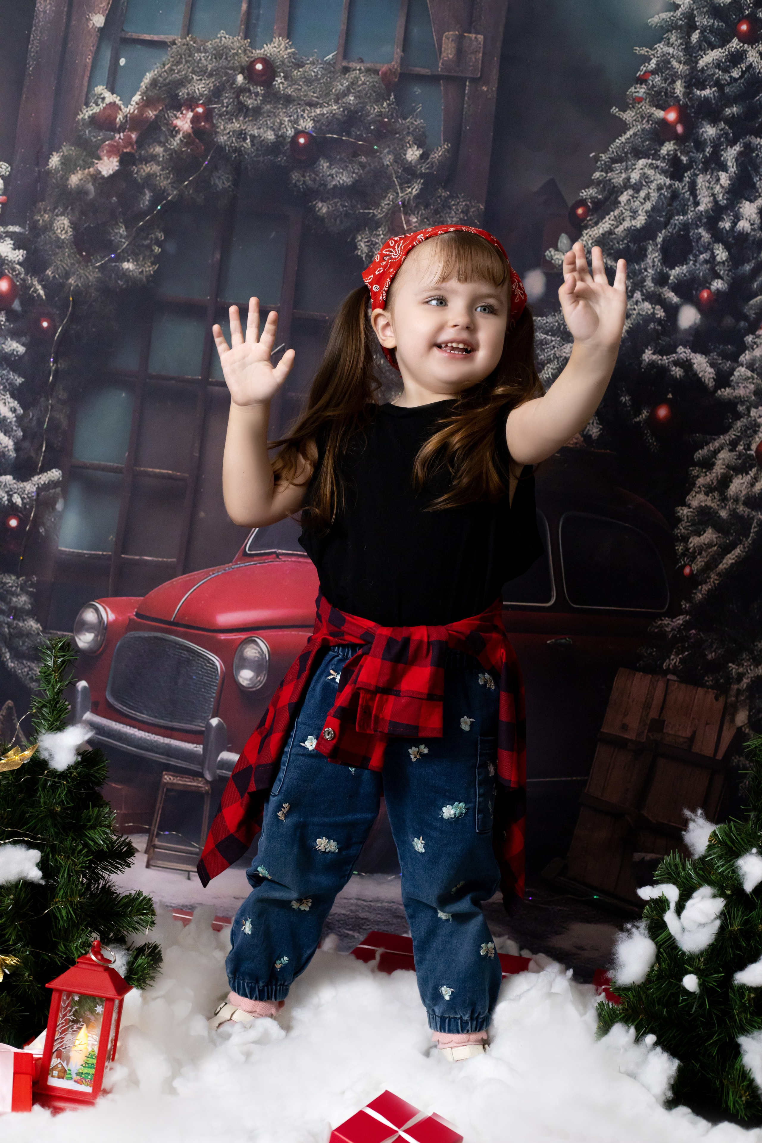 Новый год — Красная машина. Фотограф новорожденных Химки, Красногорск, Мытищи и Москва Елена Третьяк