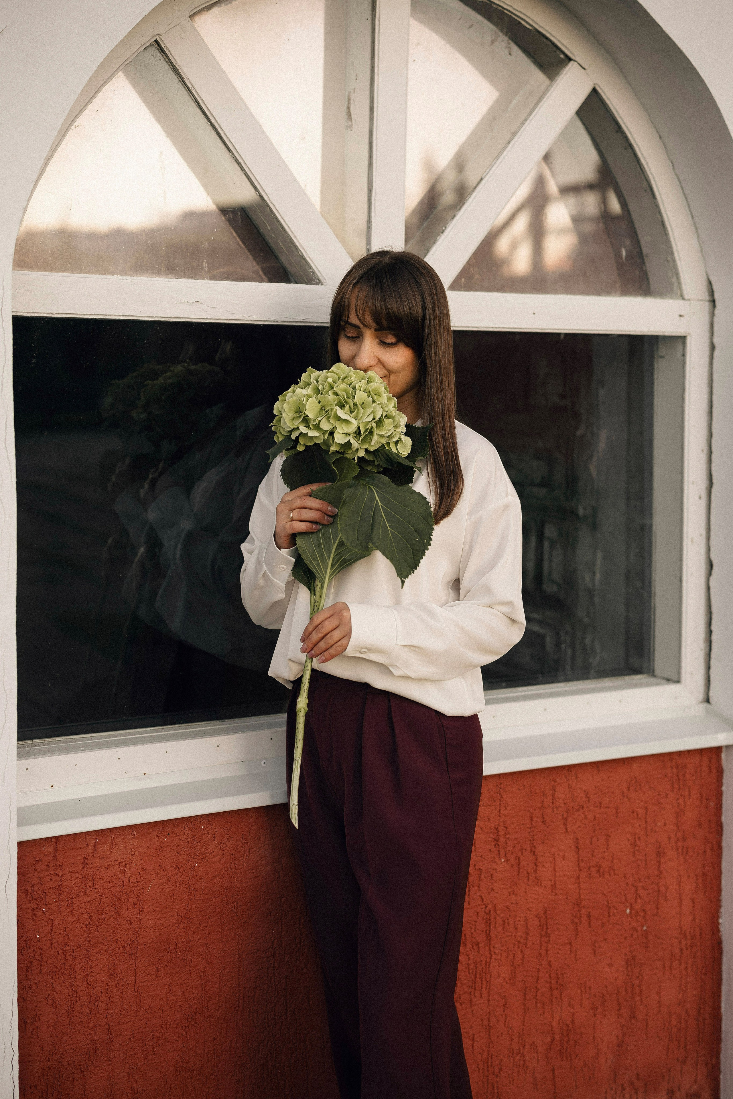 Натали с гортензией. Портретный, семейный и свадебный фотограф в Нарьян-Маре