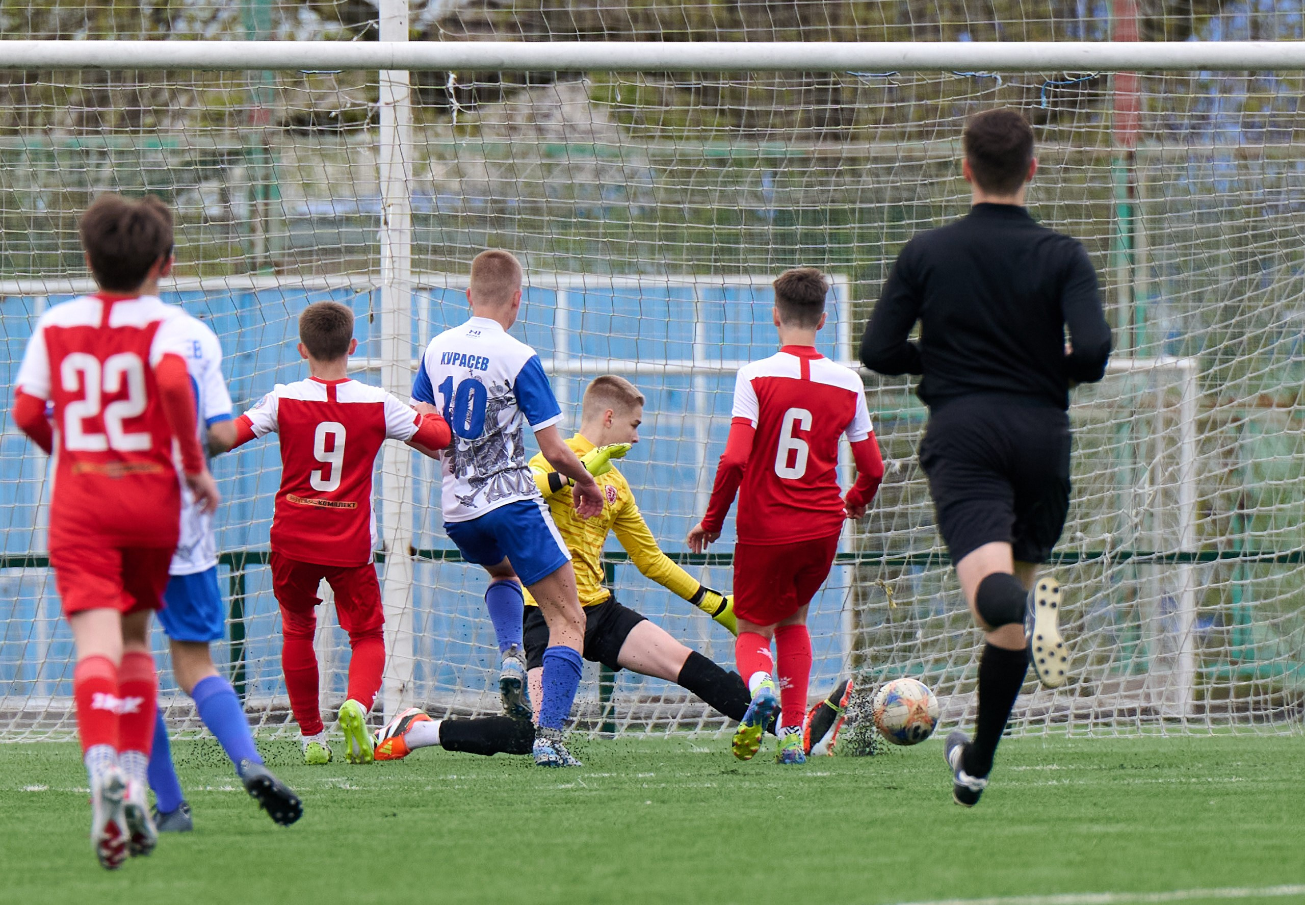 Футбол. Кубок РФС среди юношеских команд клубов ФНЛ «Приволжье». Спортивный репортажный фотограф в Ижевске Сергей Мерзляков