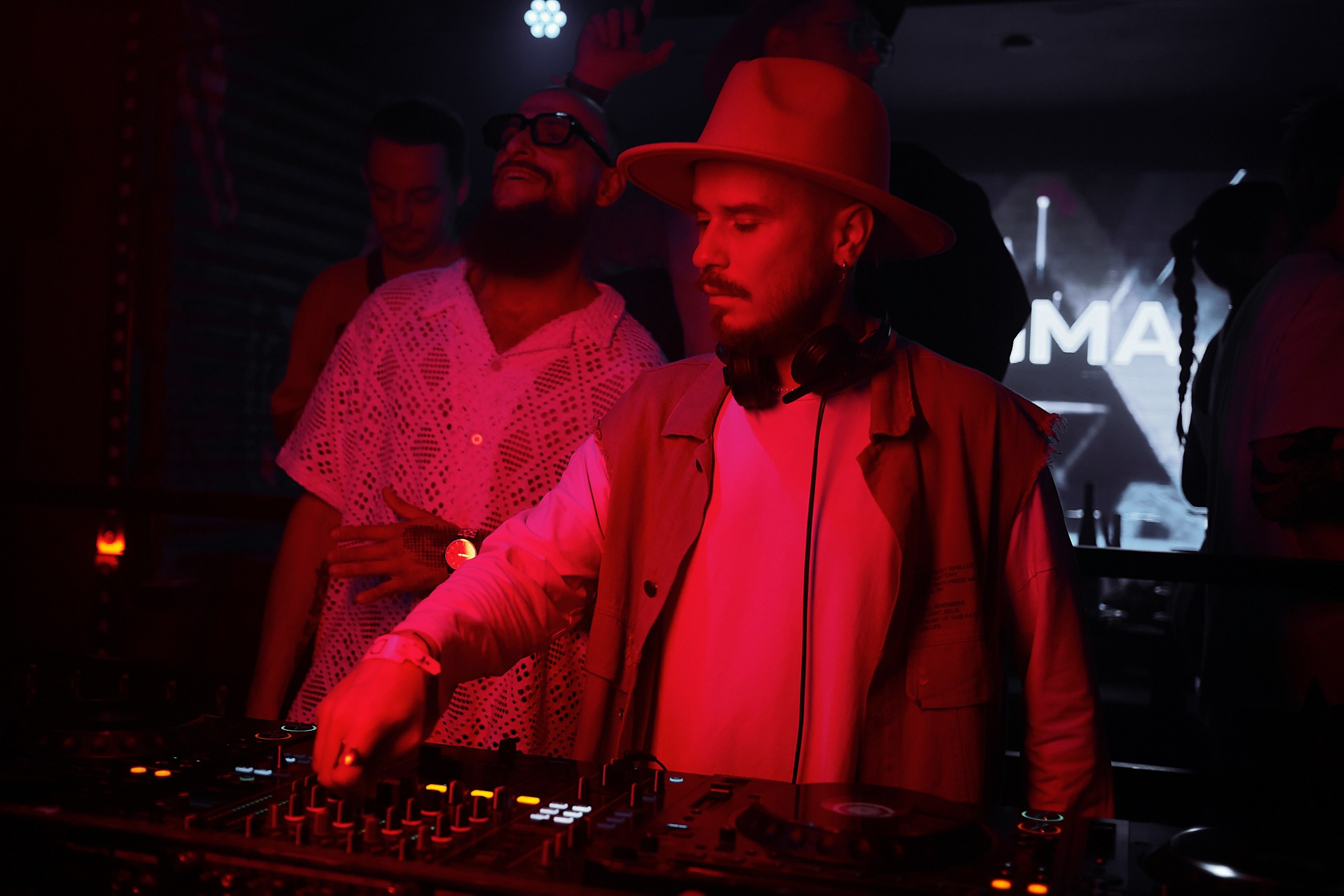 МИКС afterparty. Фотограф и Видеограф в Москве. Олег Корушев