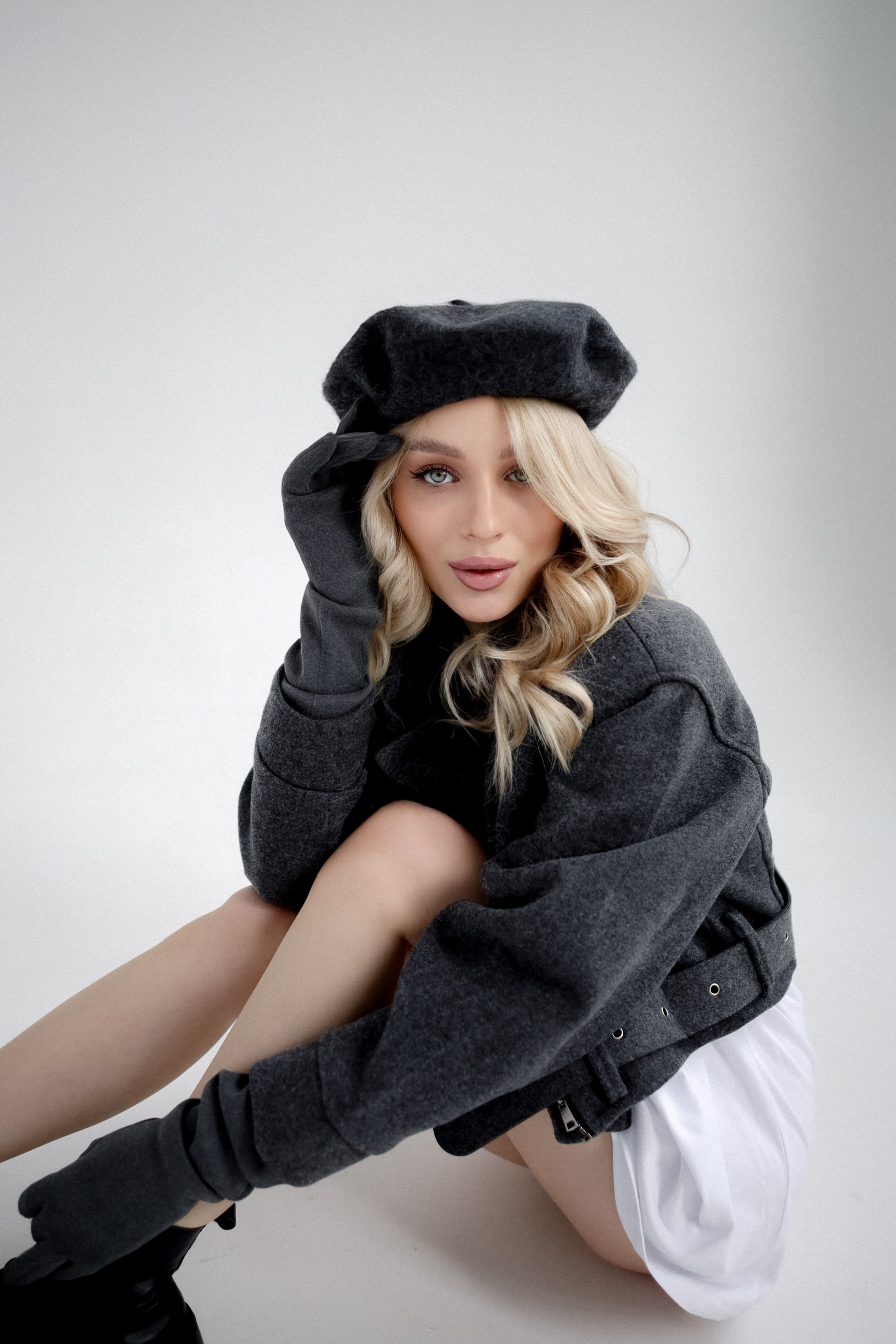 Женский портрет. Главная