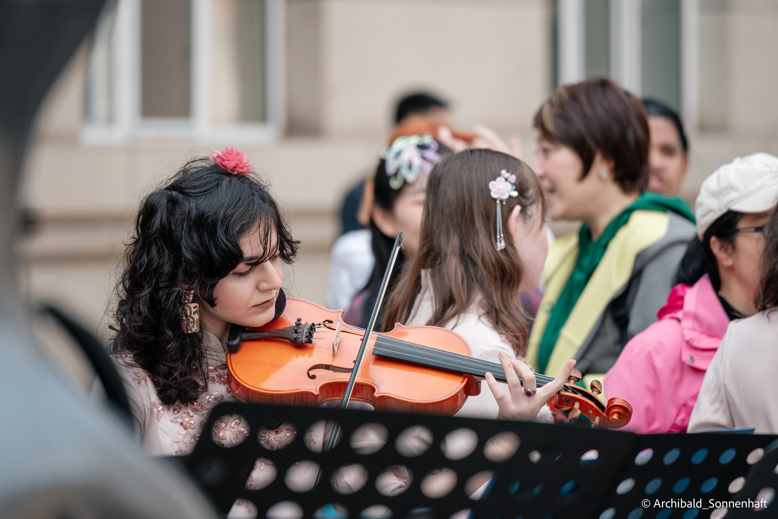 TJU blooming fest. Photographer in Guangzhou, China. Archibald Sonnenhaft
