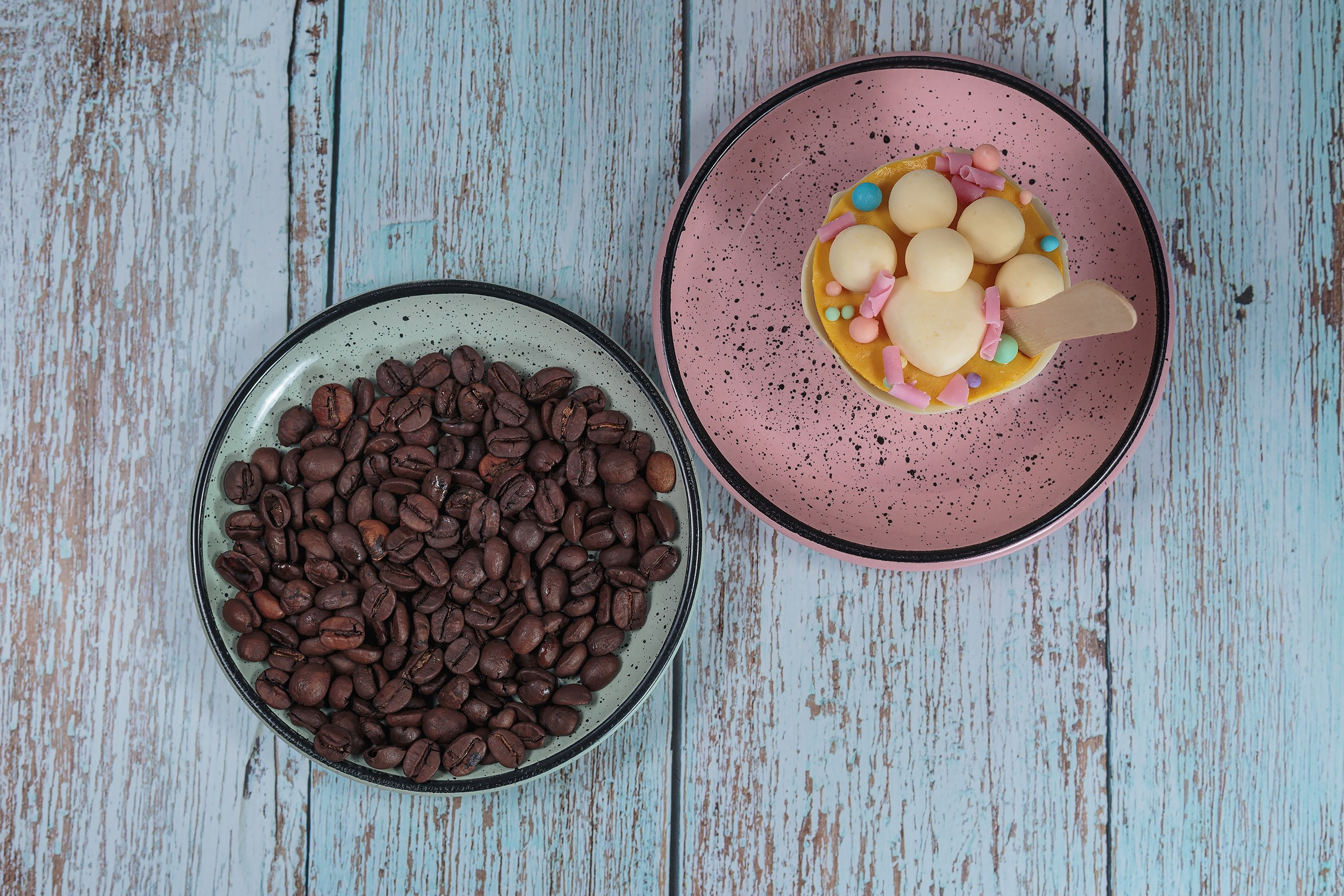 пирожное в кофейне-кондитерской Konfi