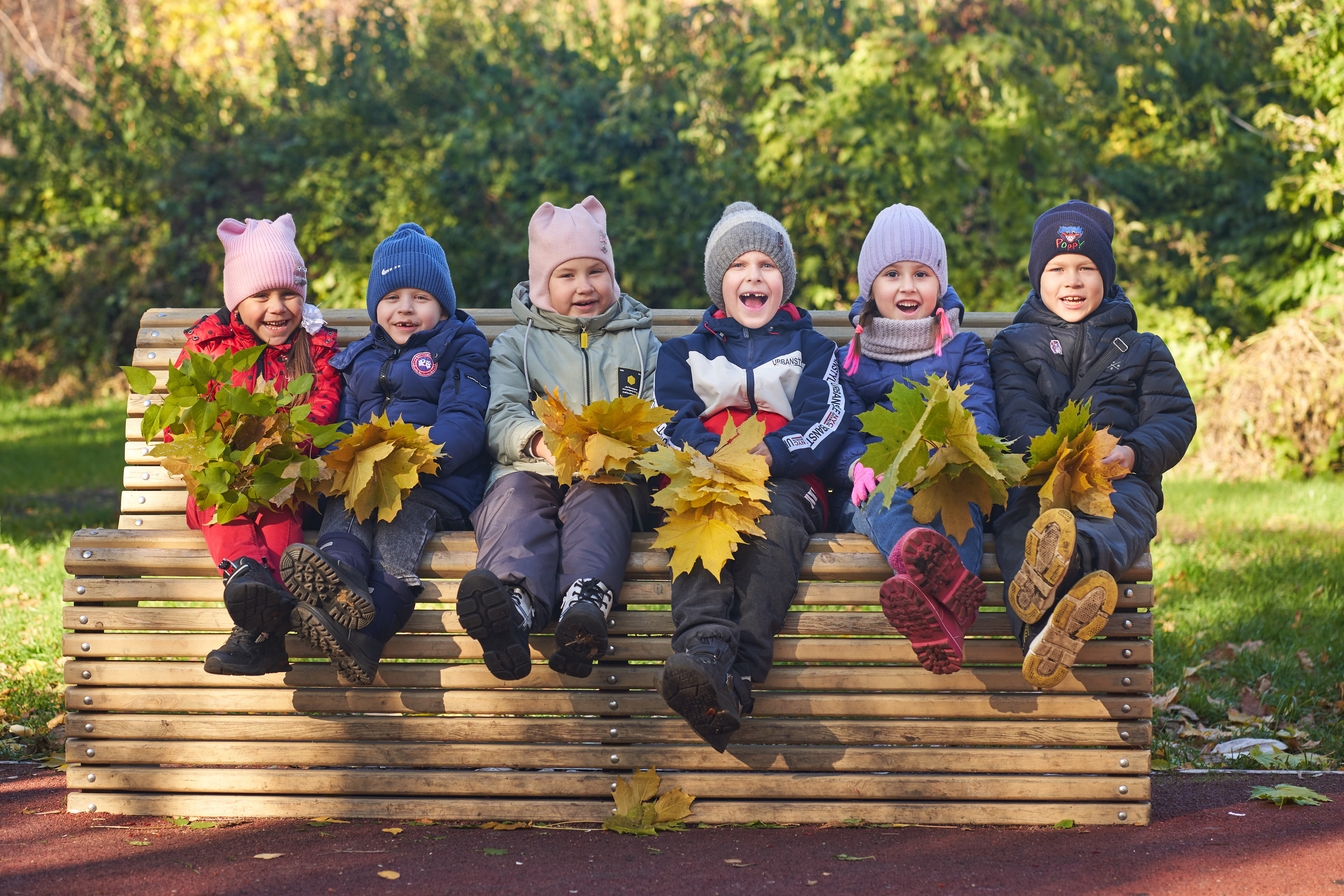 Фотографии для выпускных альбомов. Фотостудия Арт-квартира Свобода в г. Ульяновске
