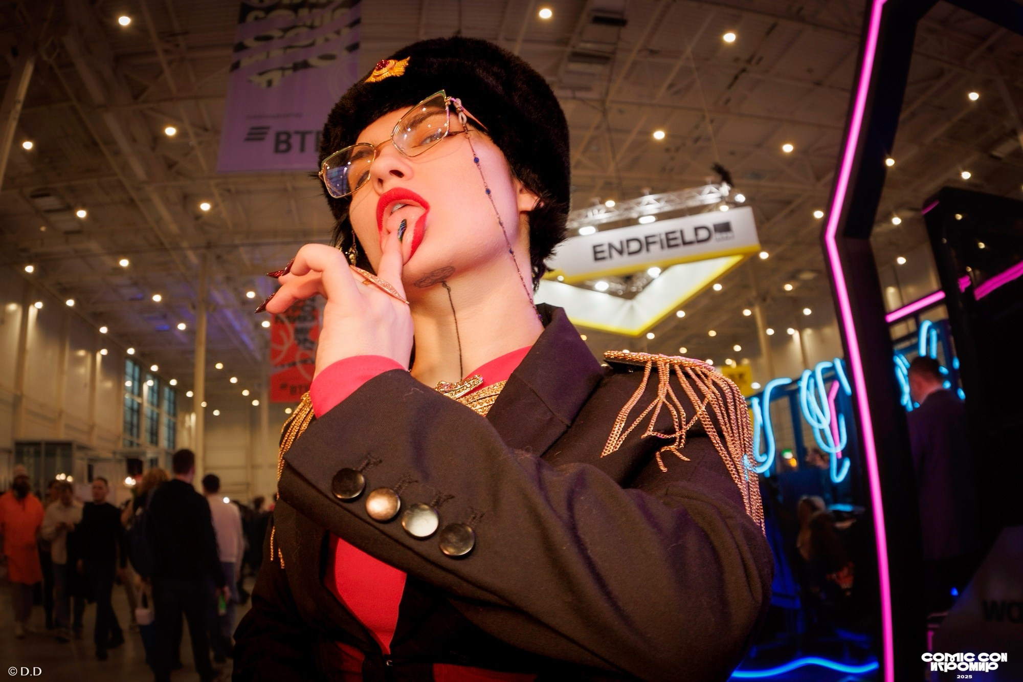 Comic Con Игромир 2025. Различные мероприятия и просто фотографии людей