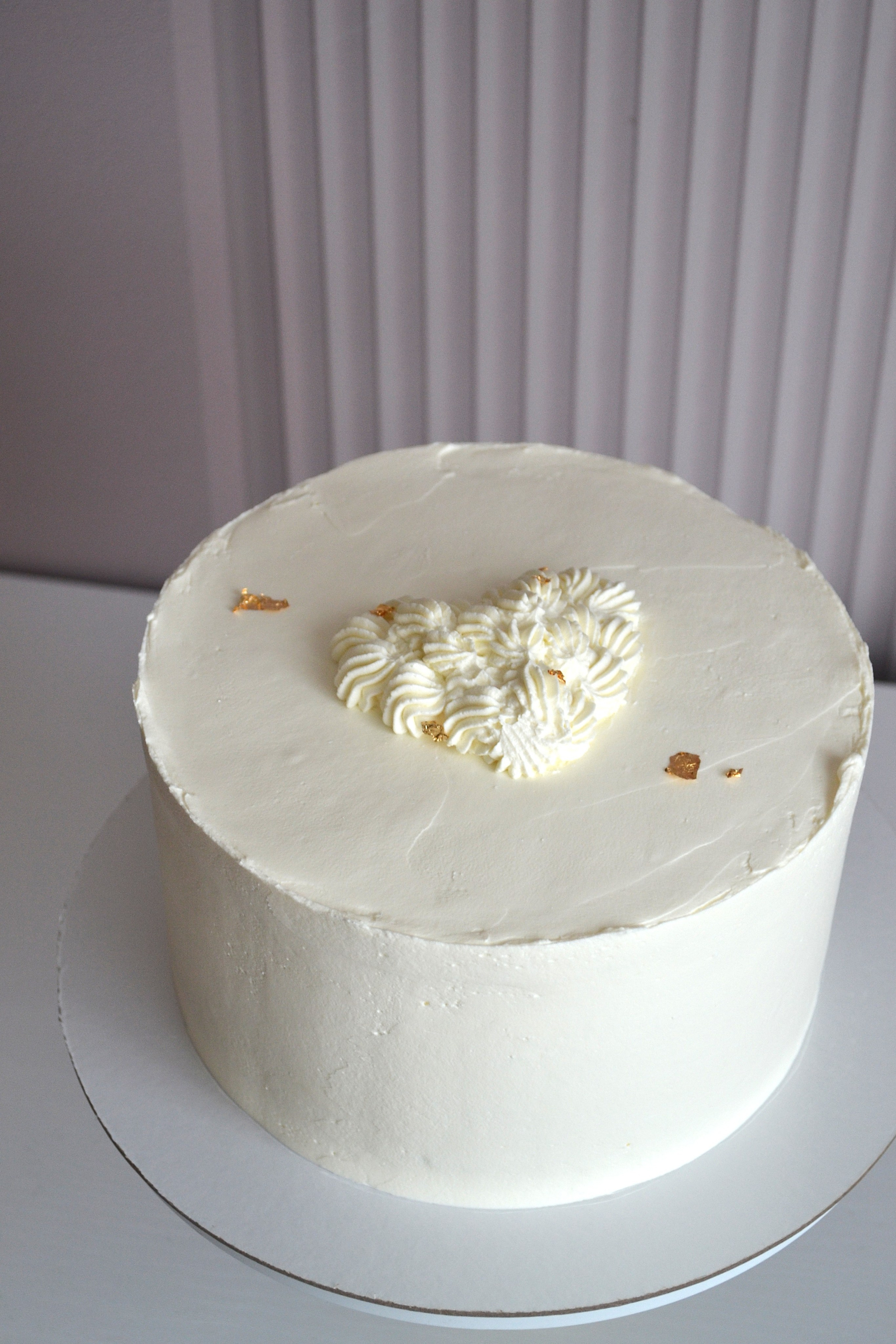 Торты на праздники. Семейная кондитерская. Торты и десерты на заказ в Москве и области