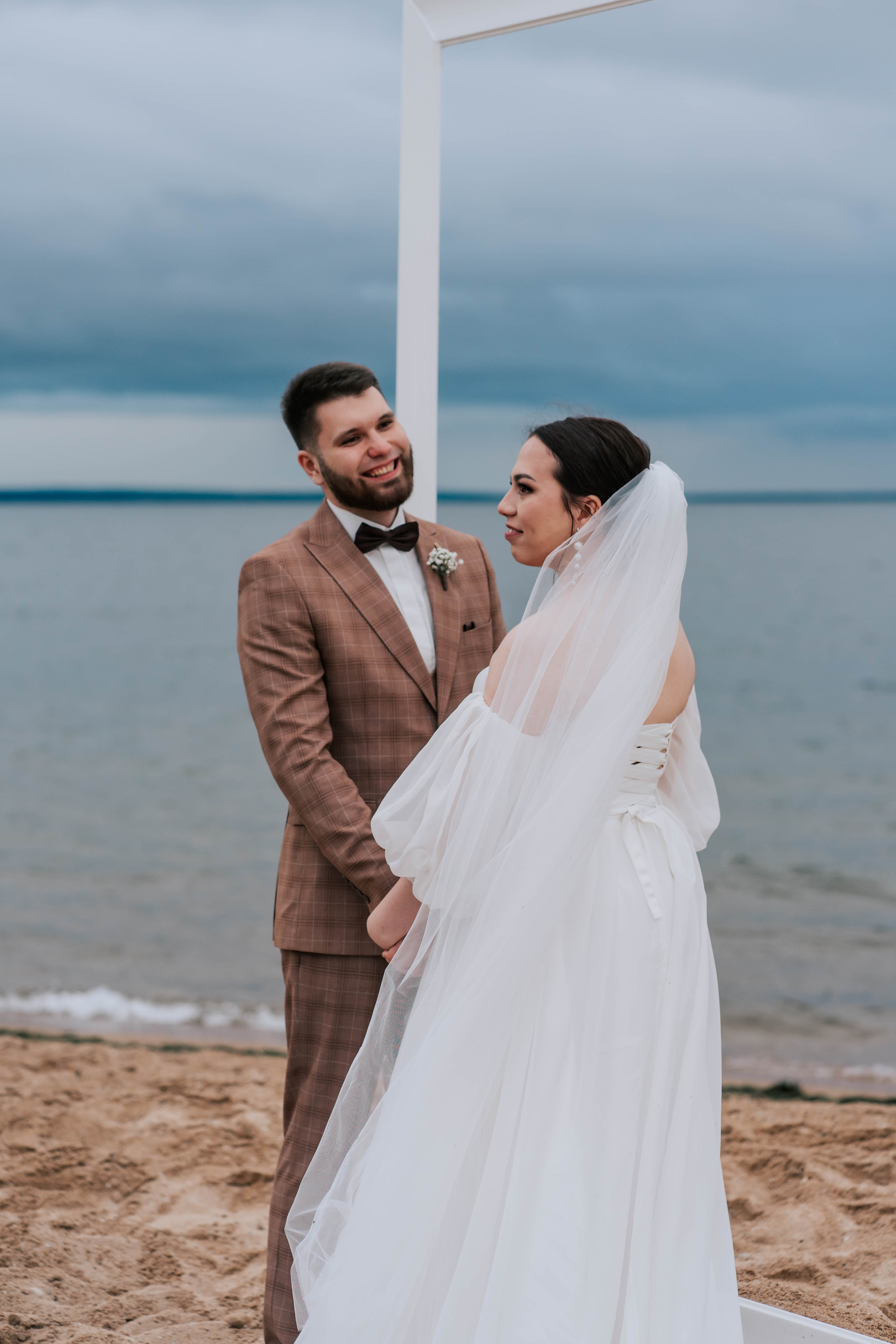 Максим и Настя. Евгения Арефьева — свадебный и портретный фотограф в Чите