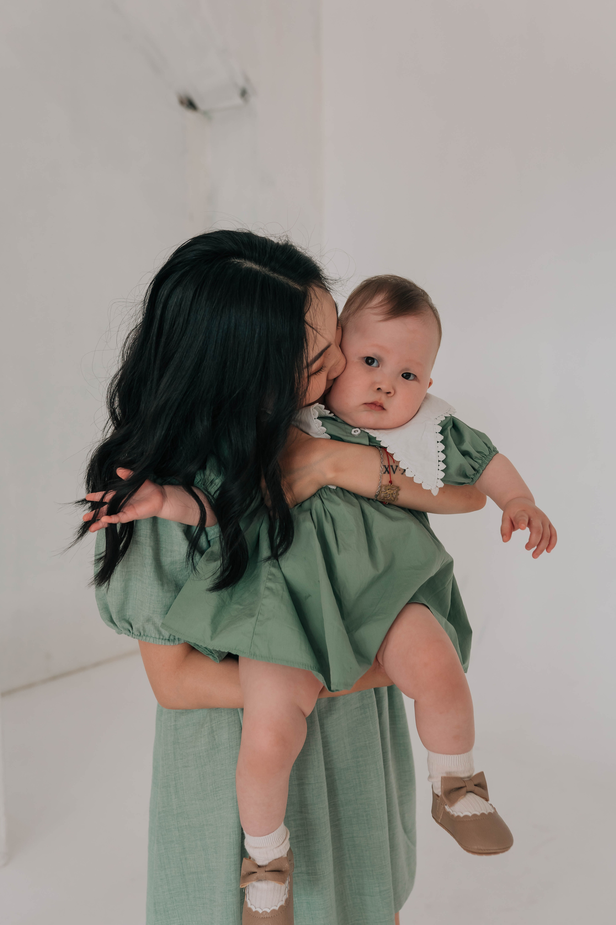 Мия, Вика и Алдар. Евгения Арефьева — свадебный и портретный фотограф в Чите