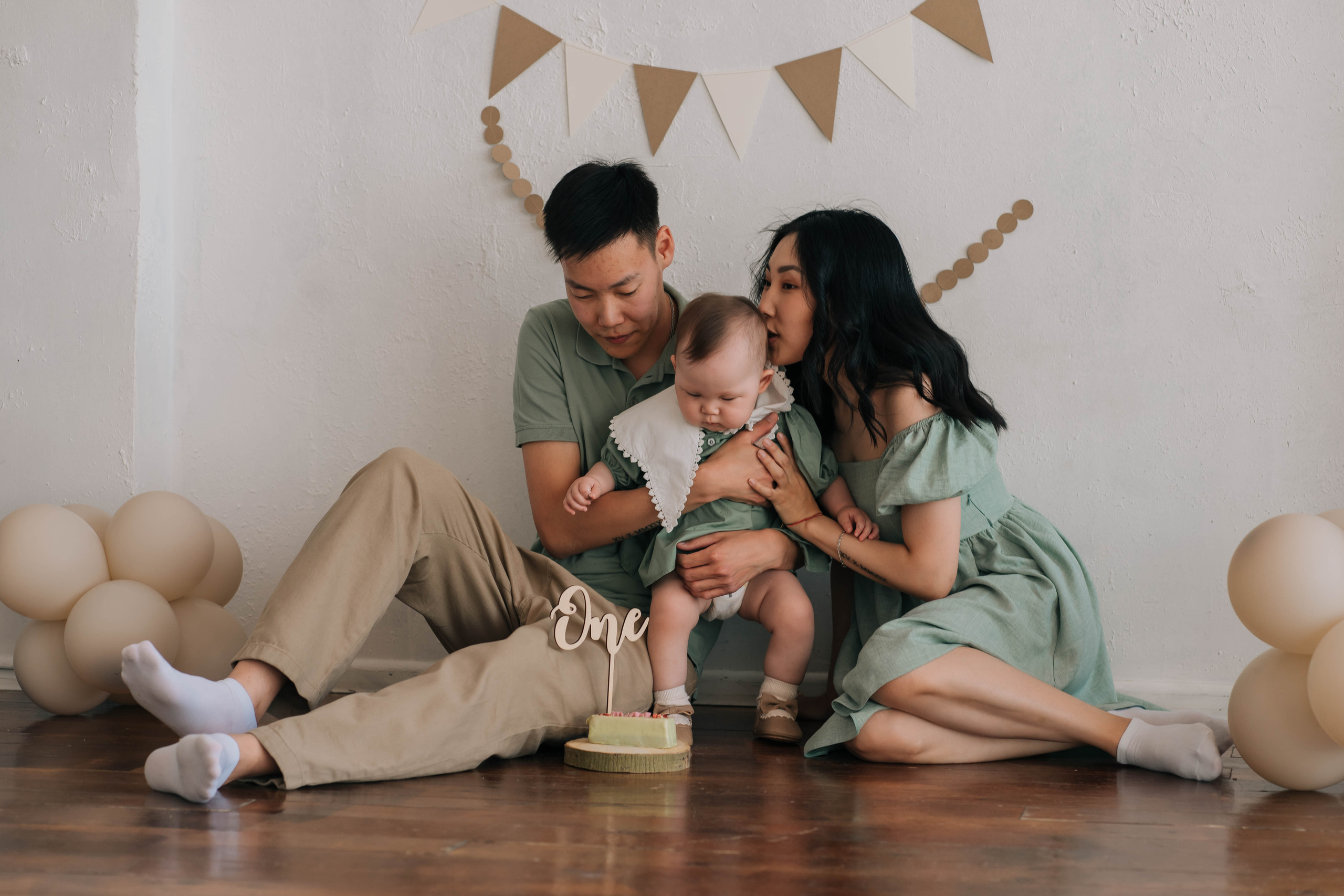 Мия, Вика и Алдар. Евгения Арефьева — свадебный и портретный фотограф в Чите