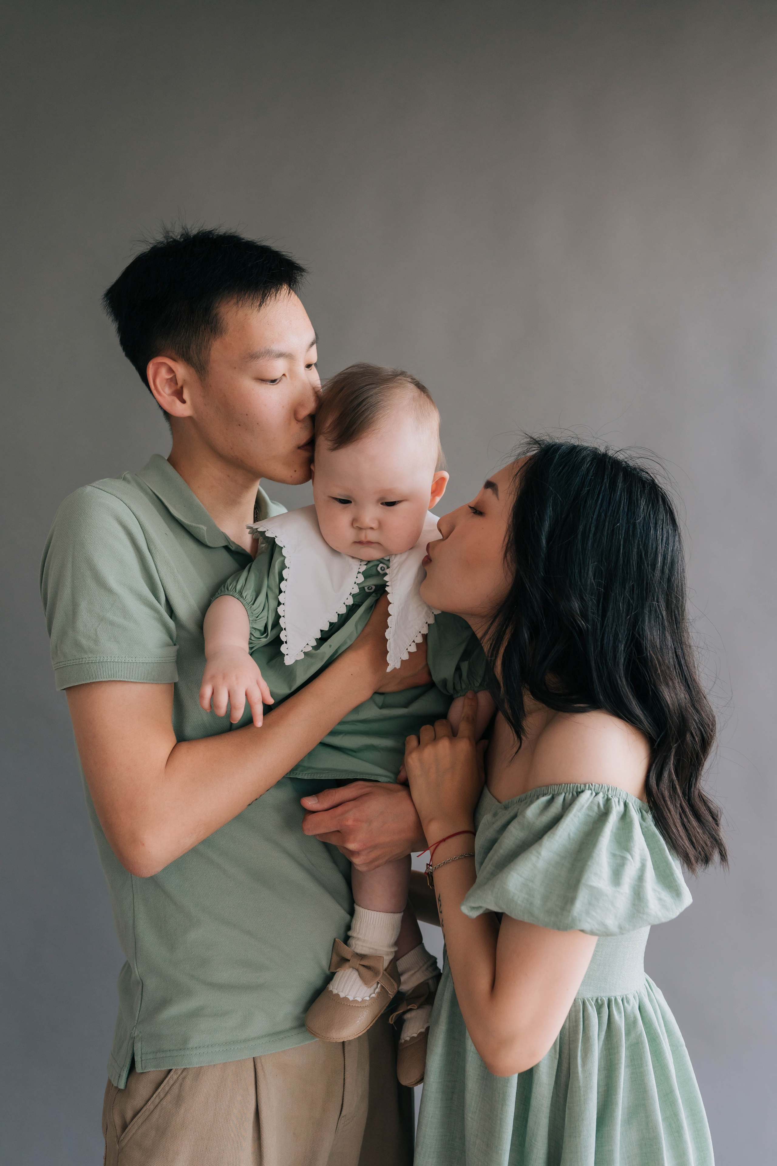 Мия, Вика и Алдар. Евгения Арефьева — свадебный и портретный фотограф в Чите