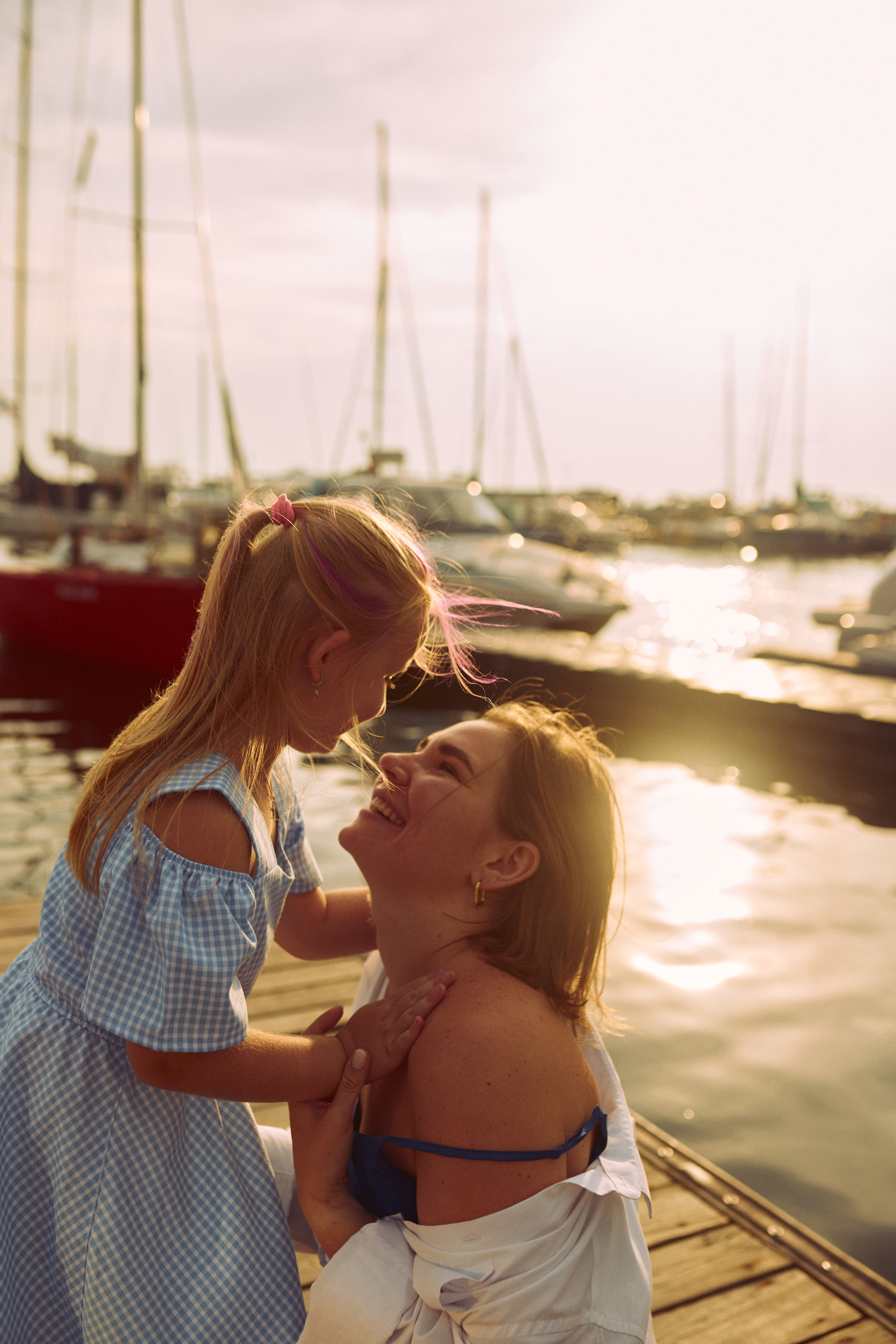 Женя и София