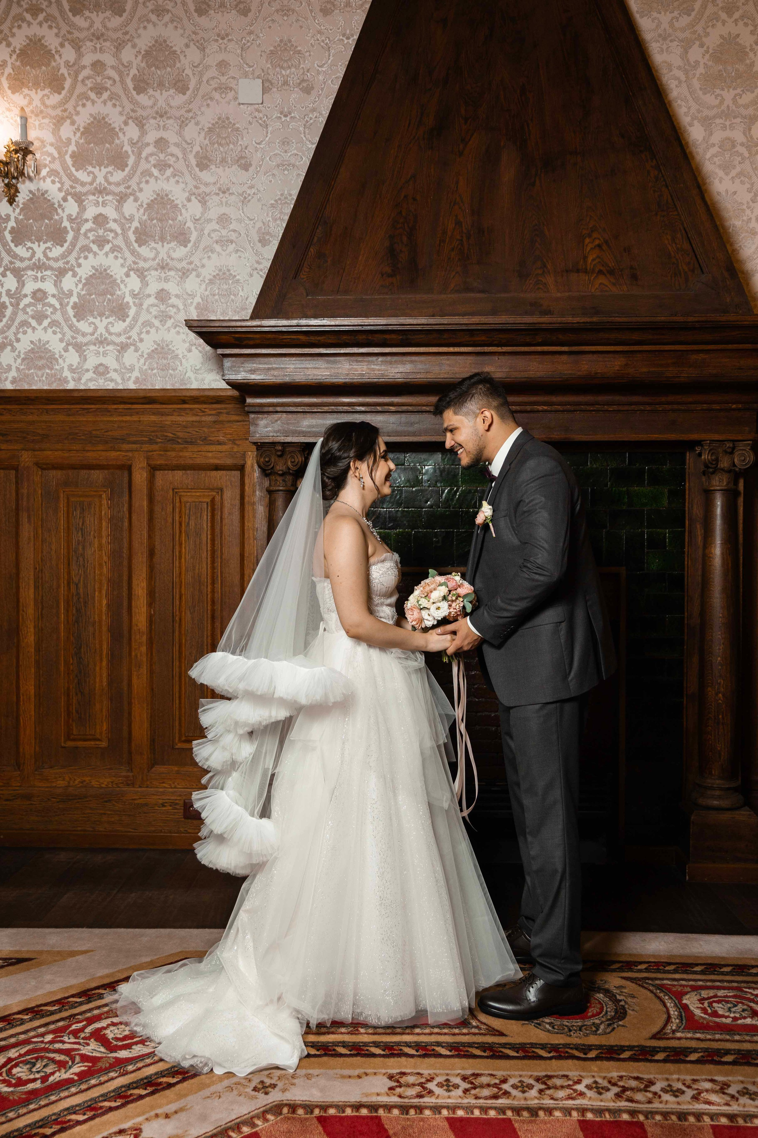 Wedding photographer Saint-Peterburg — живые свадебные фотографии. Pozdnishevkirill