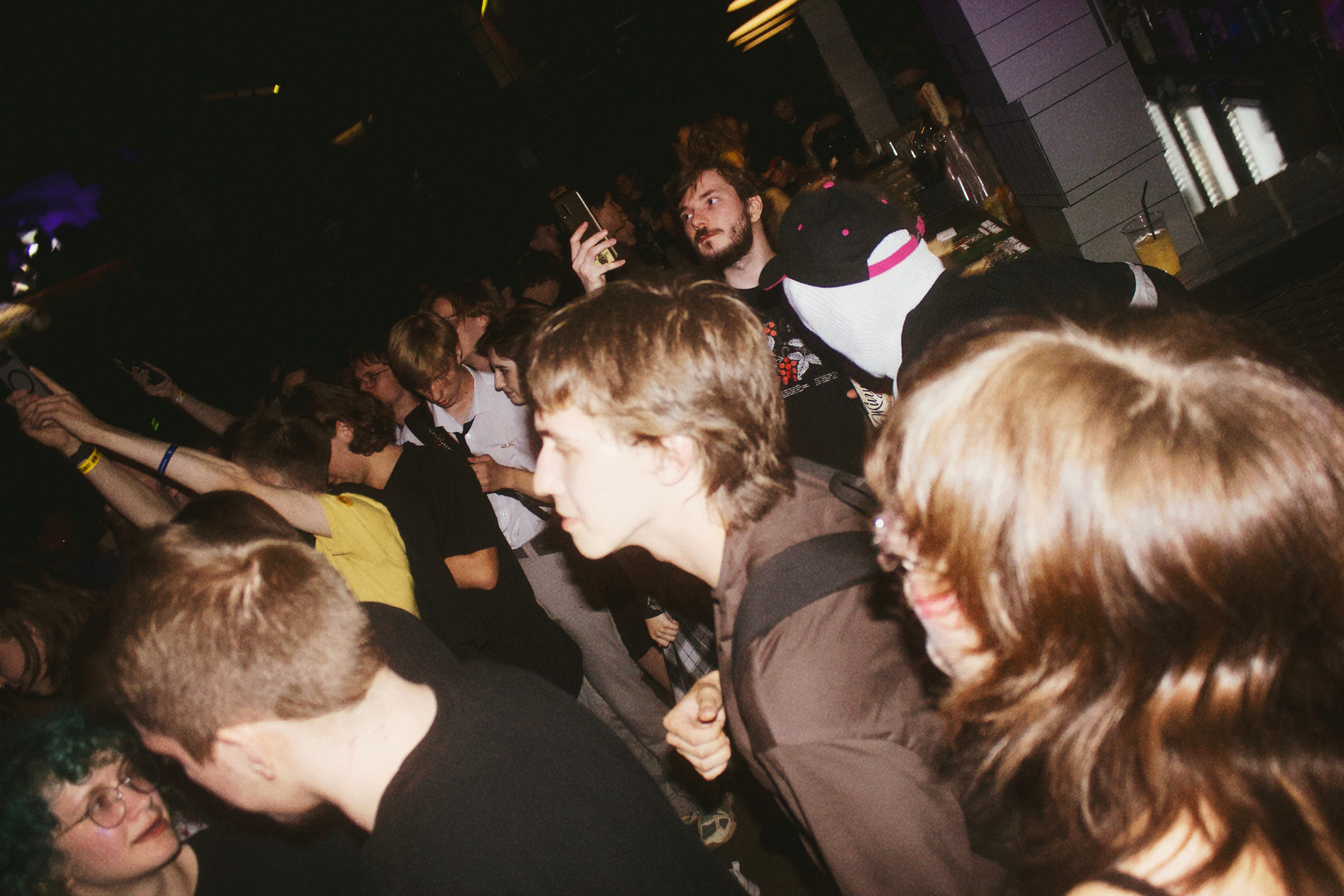 Фестиваль MASHUPBLE4. Концертный и портретный фотограф в Москве Соня Спросонья