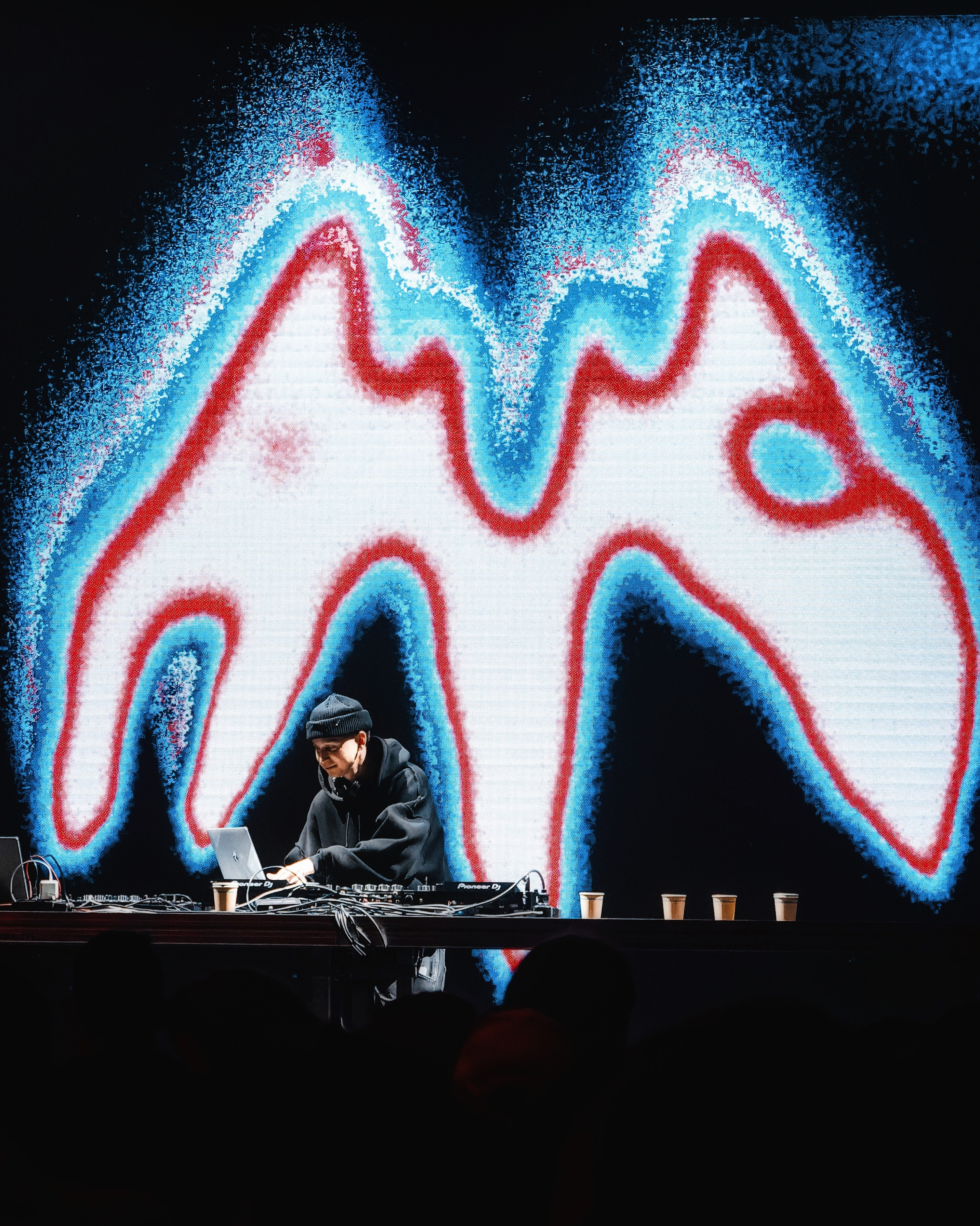 AVG x Desiigner в Tau 21.02.2025. Репортажный фотограф и видеограф в Москве