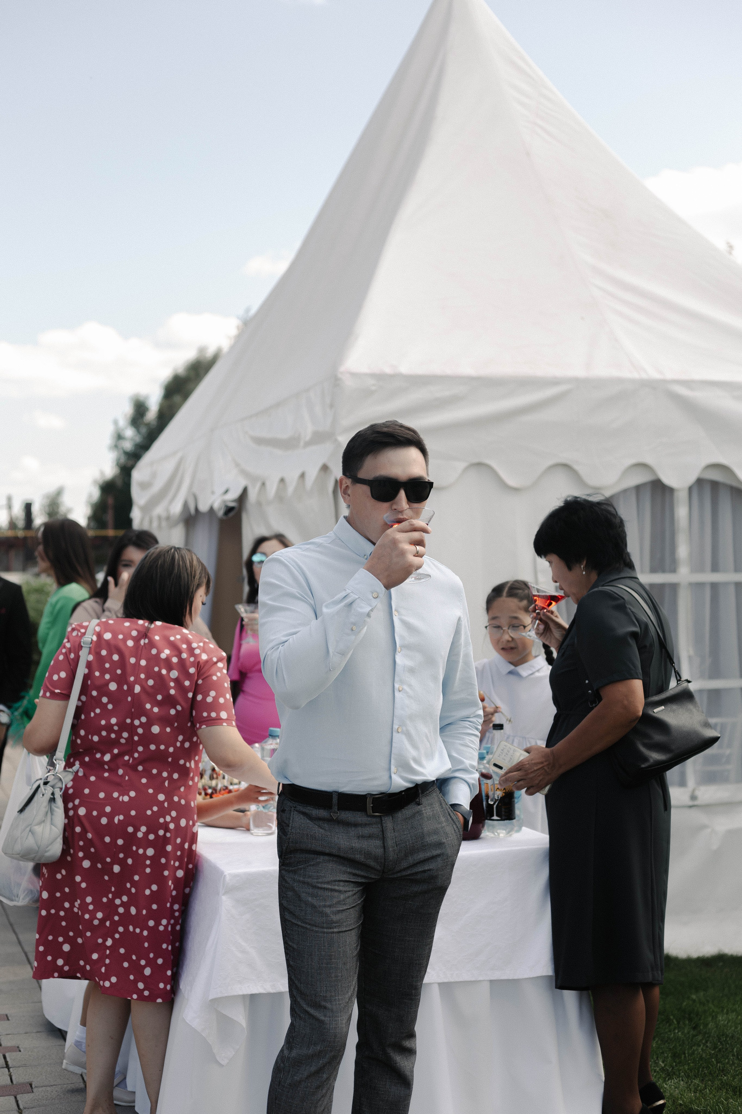 Первое дуновение ветра. Свадебный фотограф видеограф Новосибирск Кемерово Калининград