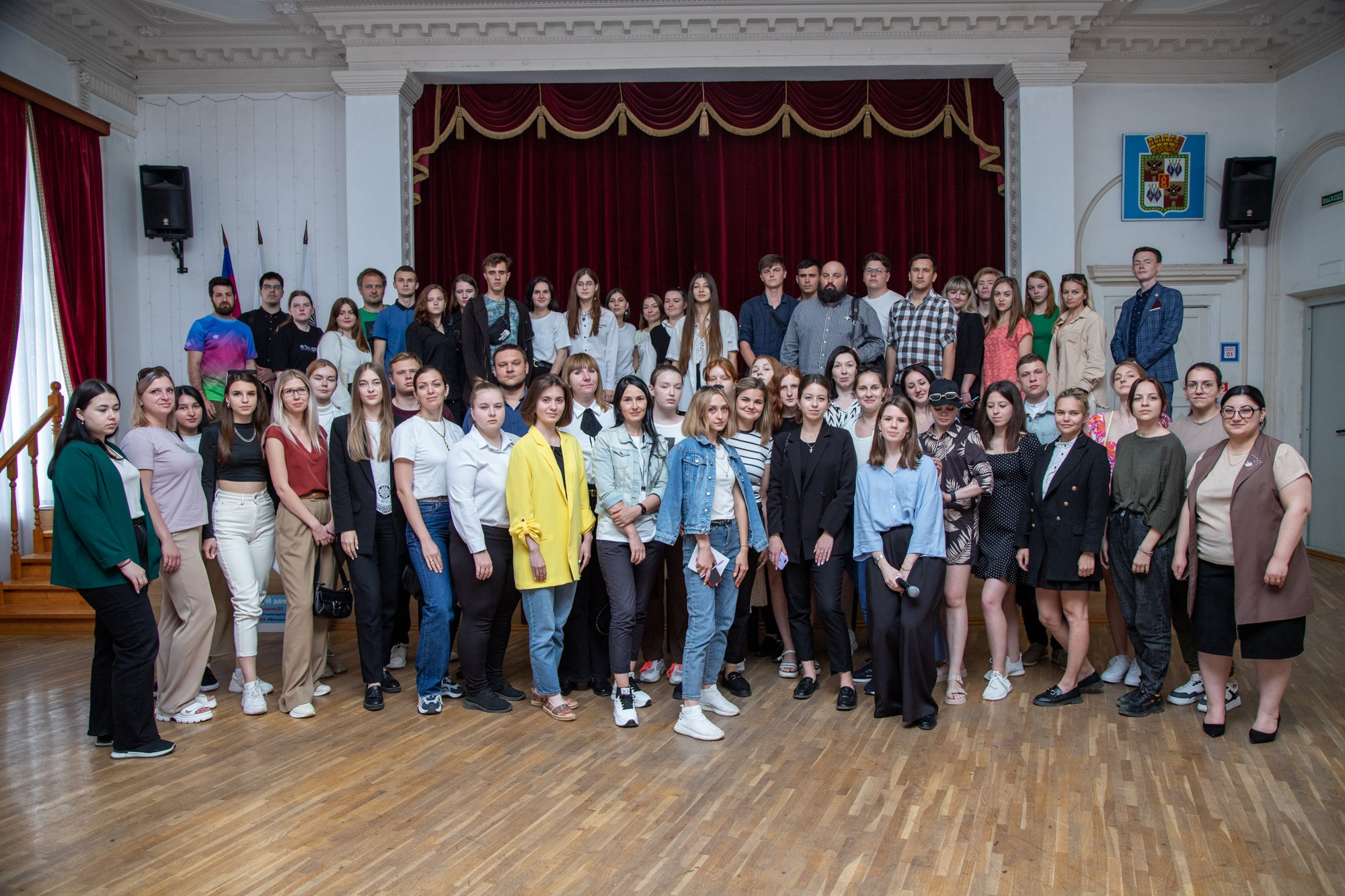 Встреча с победителями грантов «Росмолодёжи». Репортажный, промышленный и маркетплейс-фотограф Дмитрий Чернат