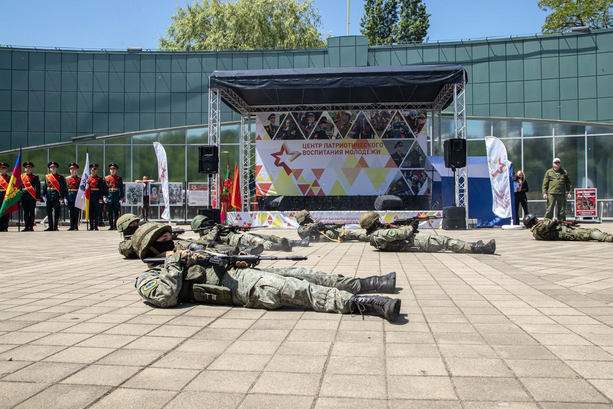 Патриотический фестиваль «Наследие». Репортажный, промышленный и маркетплейс-фотограф Дмитрий Чернат