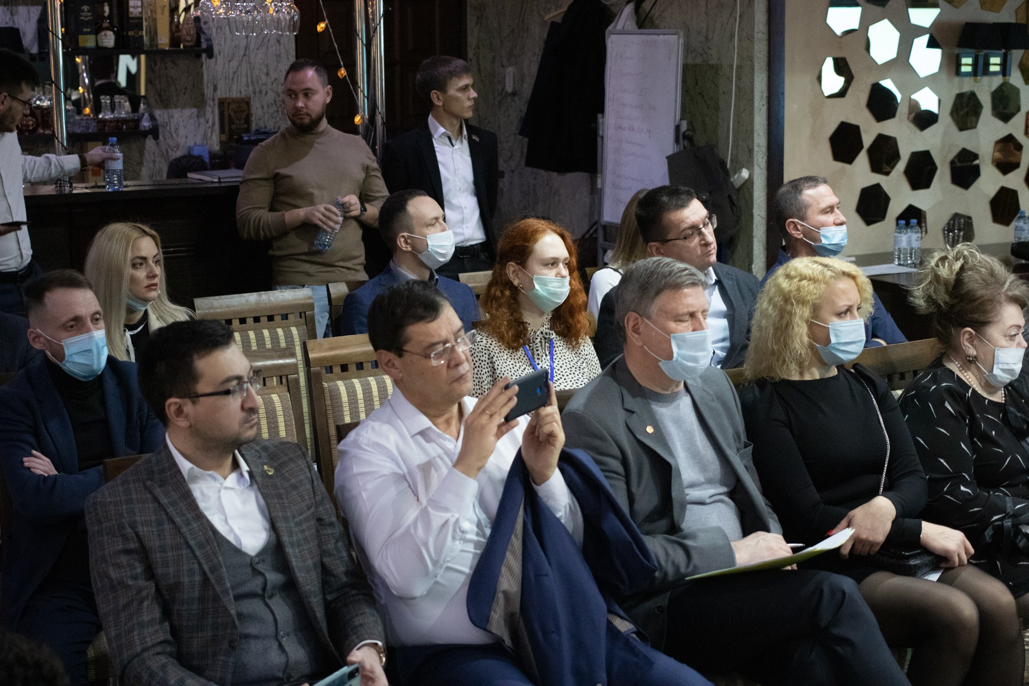 Встреча с Владиславом Даванковым и «Опора России». Репортажный, промышленный и маркетплейс-фотограф Дмитрий Чернат